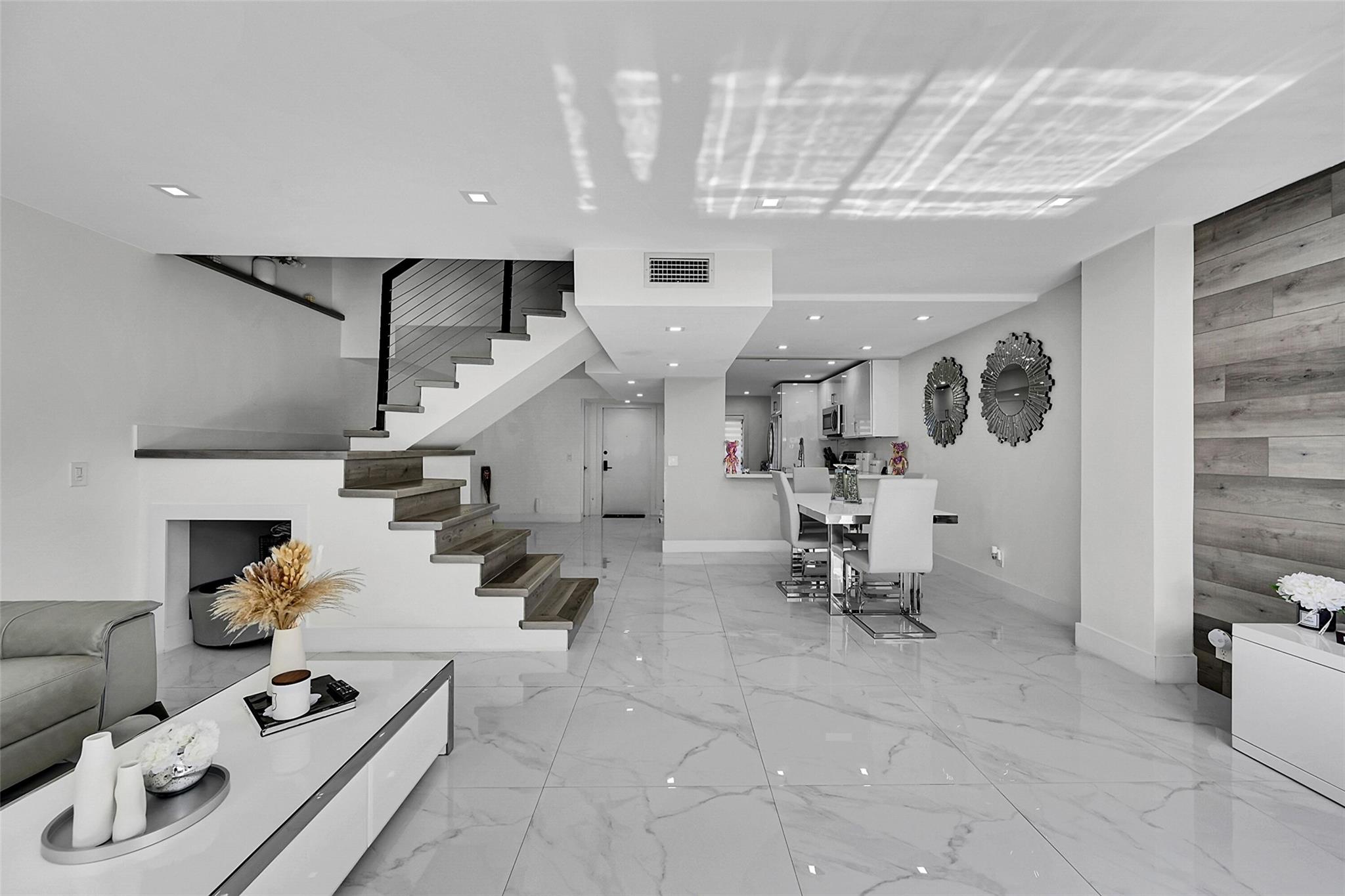 9962 Royal Palm Boulevard 9962, Coral Springs, FL 33065