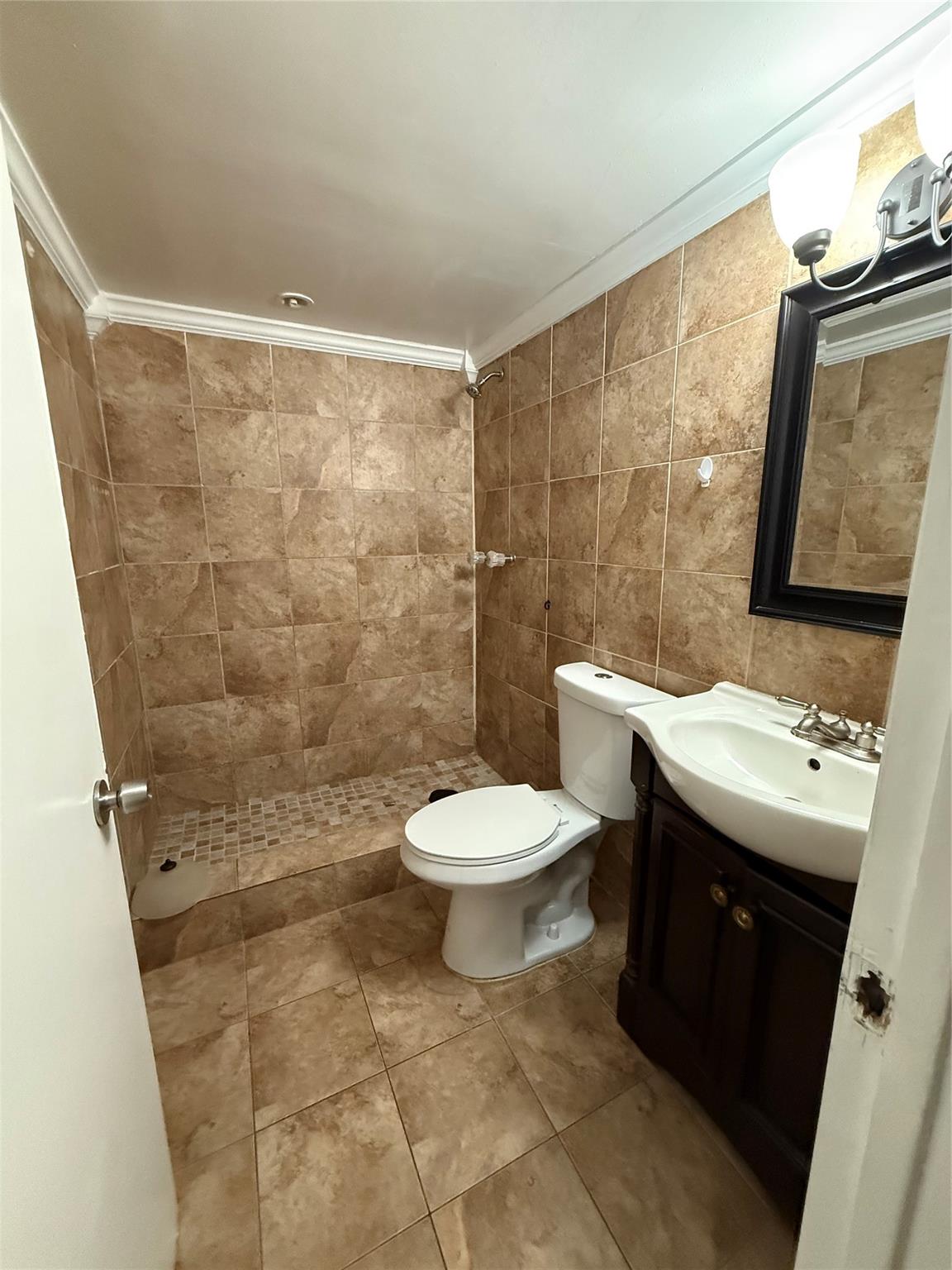 1200 NW 87th Avenue 114, Coral Springs, FL 33071