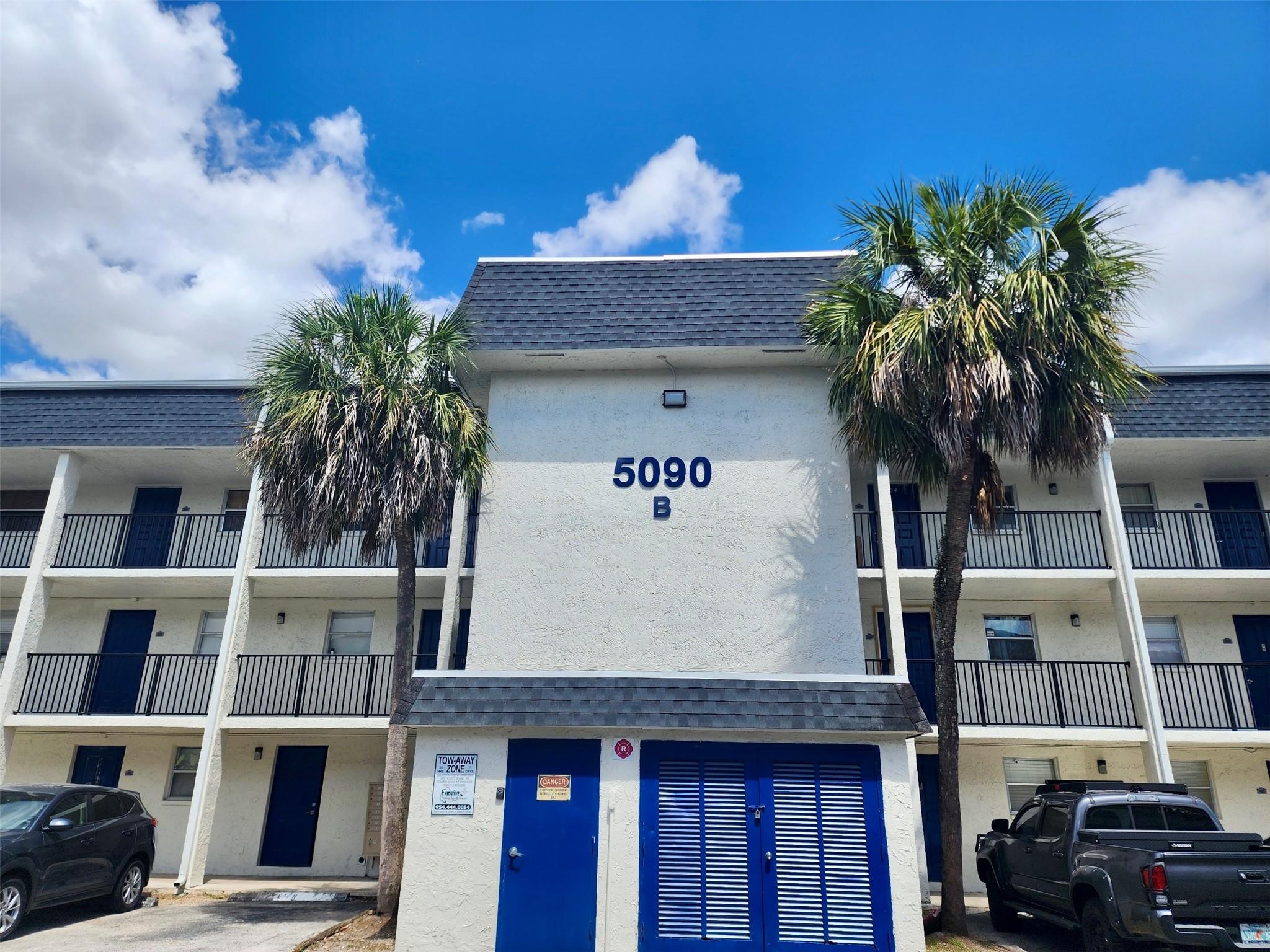 Photo for 5090 SW 64th Avenue, 204, Davie, FL 33314 - listing #FX-10529067 5090 SW 64th Avenue, 204, Davie, FL 33314