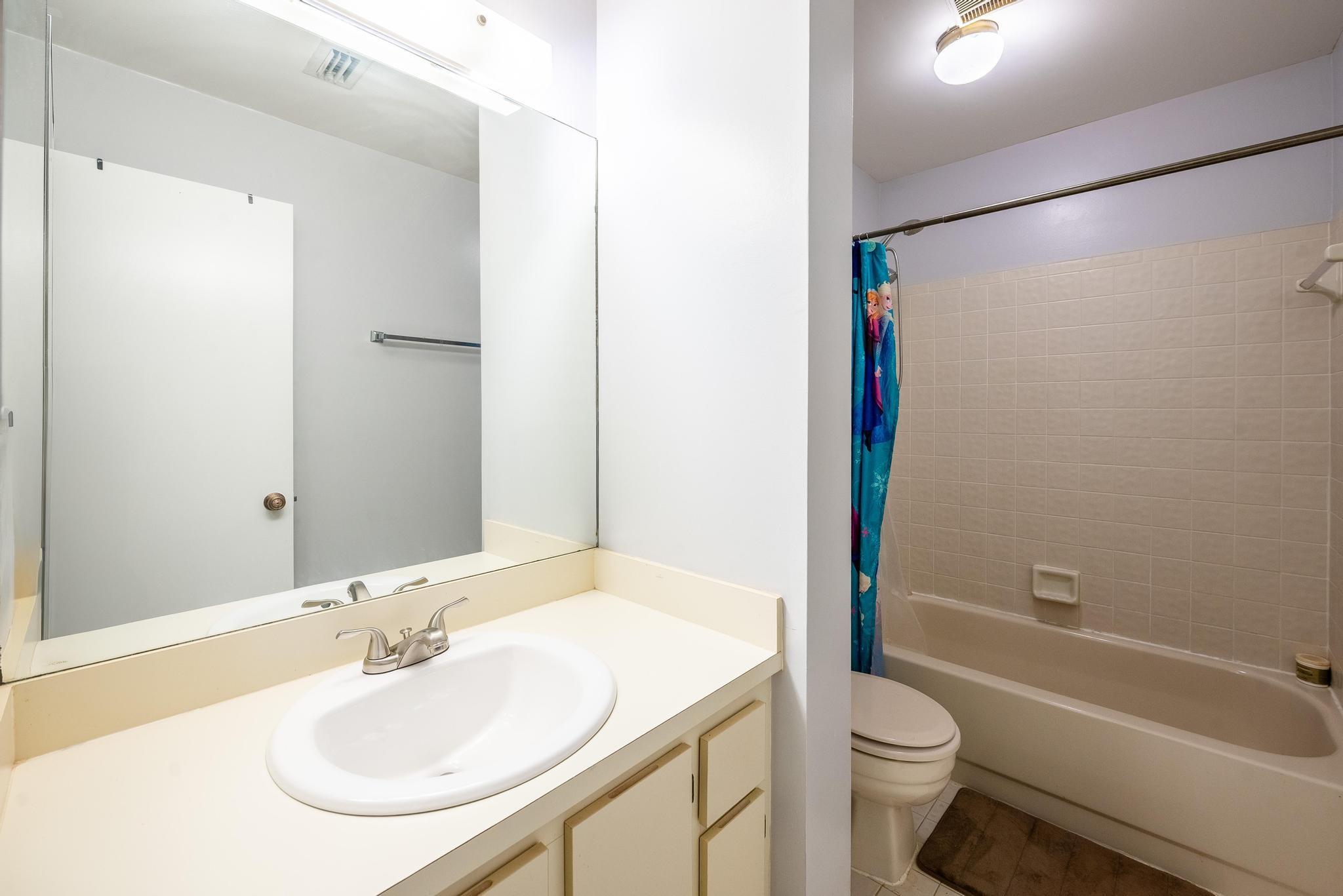 Photo for 2670 NW 99th Avenue, Coral Springs, FL 33065 - Listing #FX-10489398 2670 NW 99th Avenue, Coral Springs, FL 33065