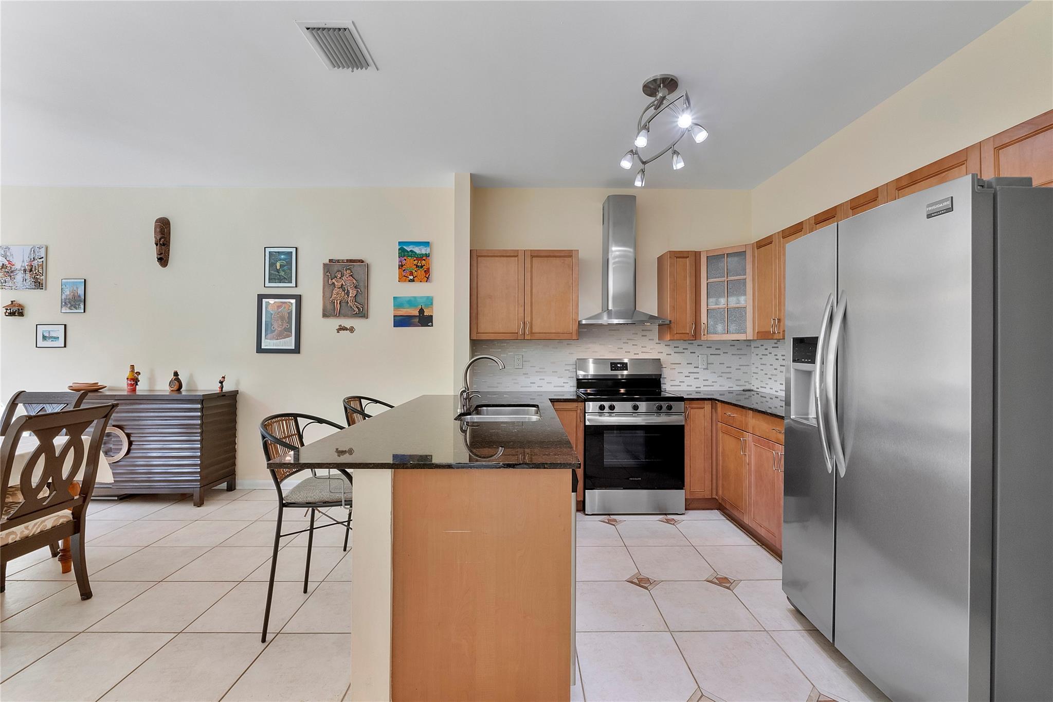 659 NW 88th Drive, Coral Springs, FL 33071