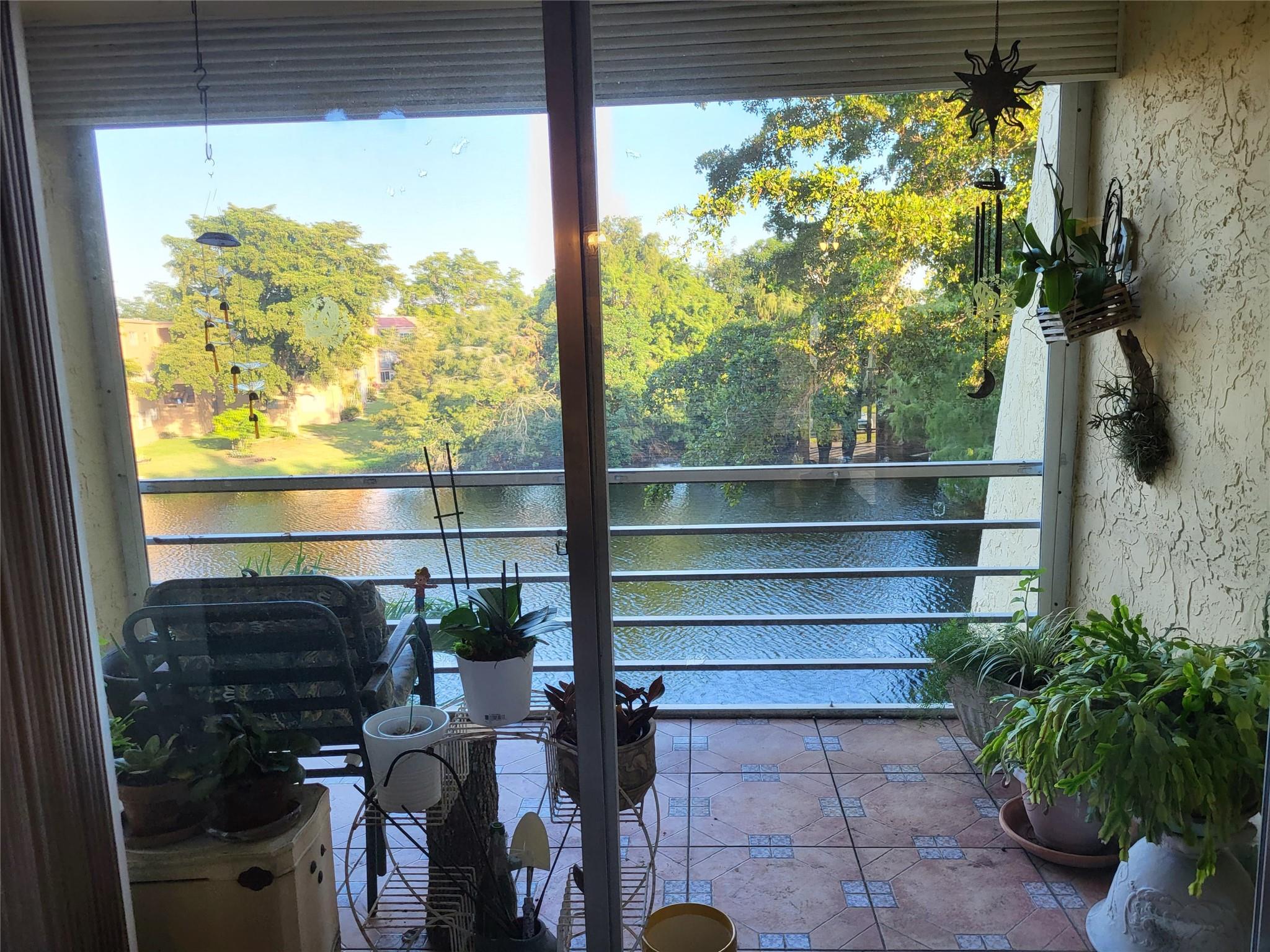 Photo for 9070 Lime Bay Boulevard, 309, Tamarac, FL 33321 - listing #FX-10534787 9070 Lime Bay Boulevard, 309, Tamarac, FL 33321