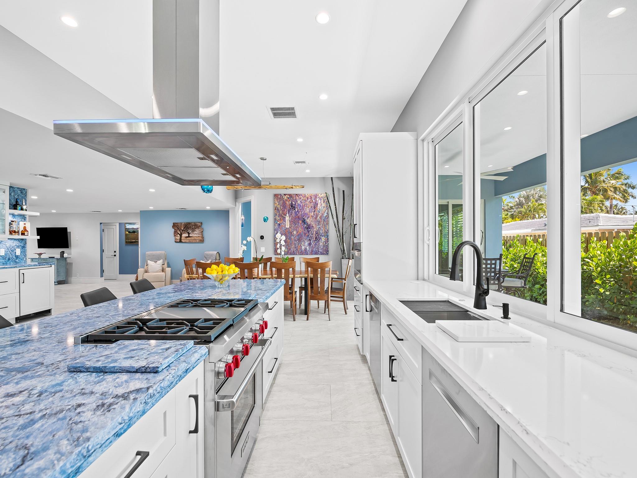Photo for 2754 NE 31st Court, Lighthouse Point, FL 33064 - Listing #FX-10495132 2754 NE 31st Court, Lighthouse Point, FL 33064