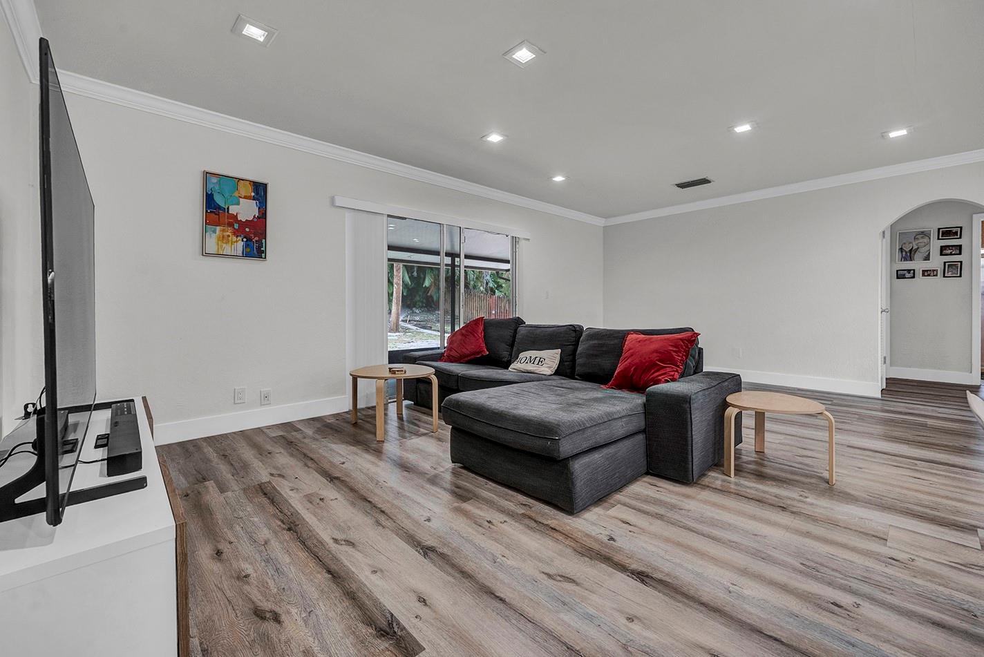 19667 Delaware Circle, Boca Raton, FL 33434