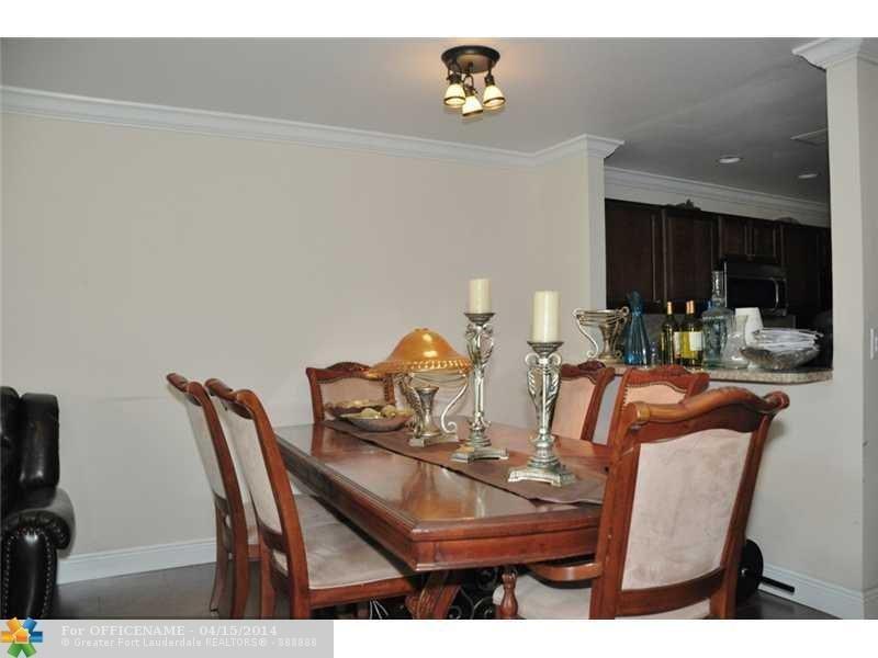 11580 NW 37th Street, Coral Springs, FL 33065