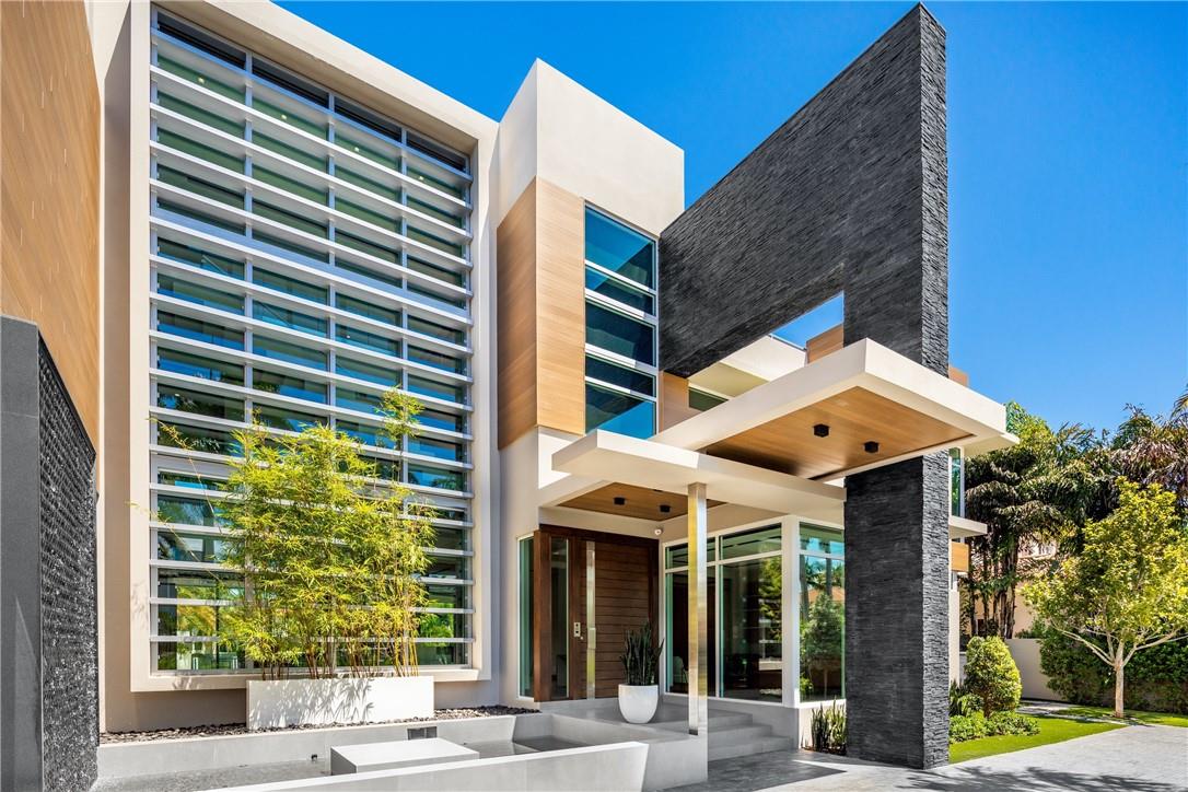 650 Royal Plaza Drive, Fort Lauderdale, FL 33301