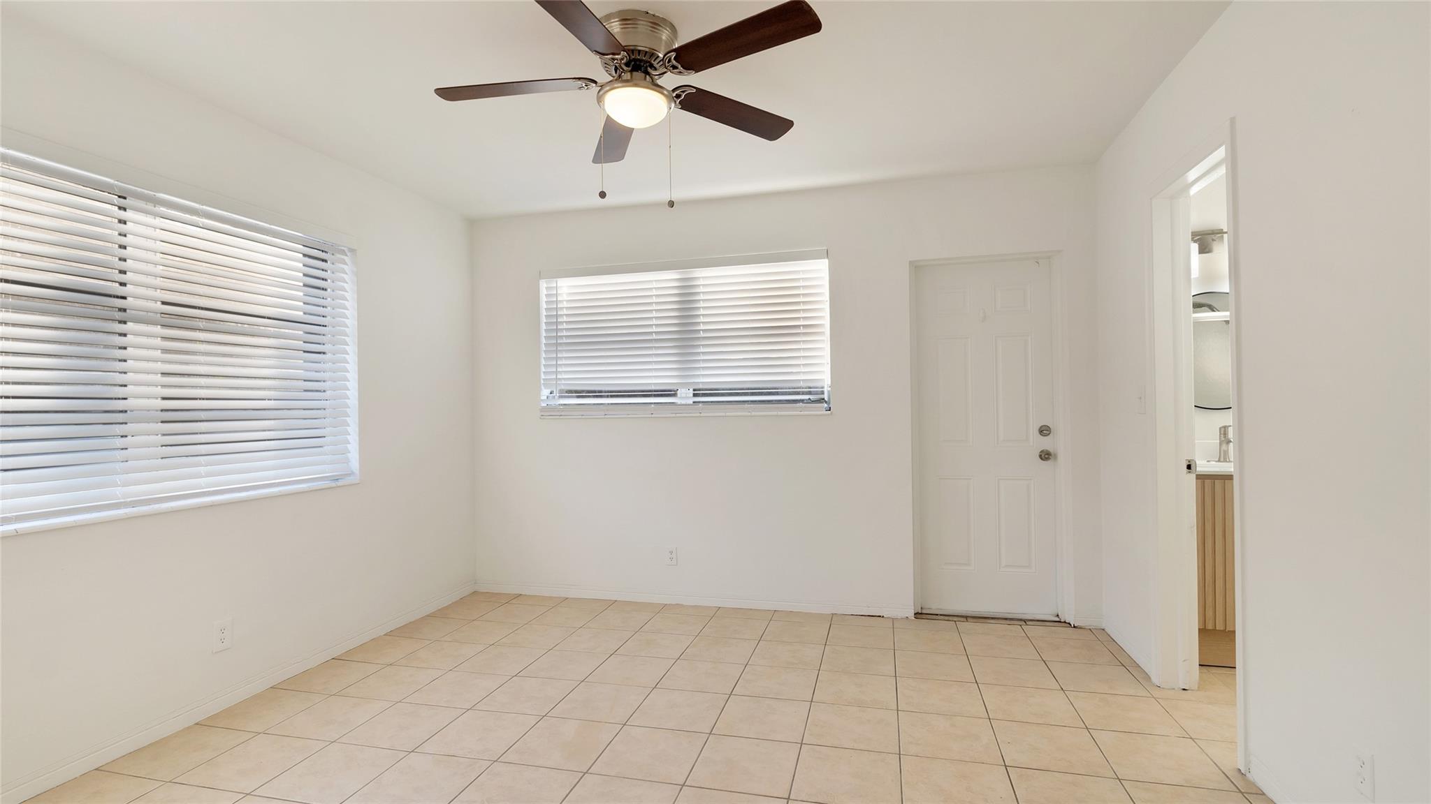 709 SE 15th Street 1, Fort Lauderdale, FL 33316