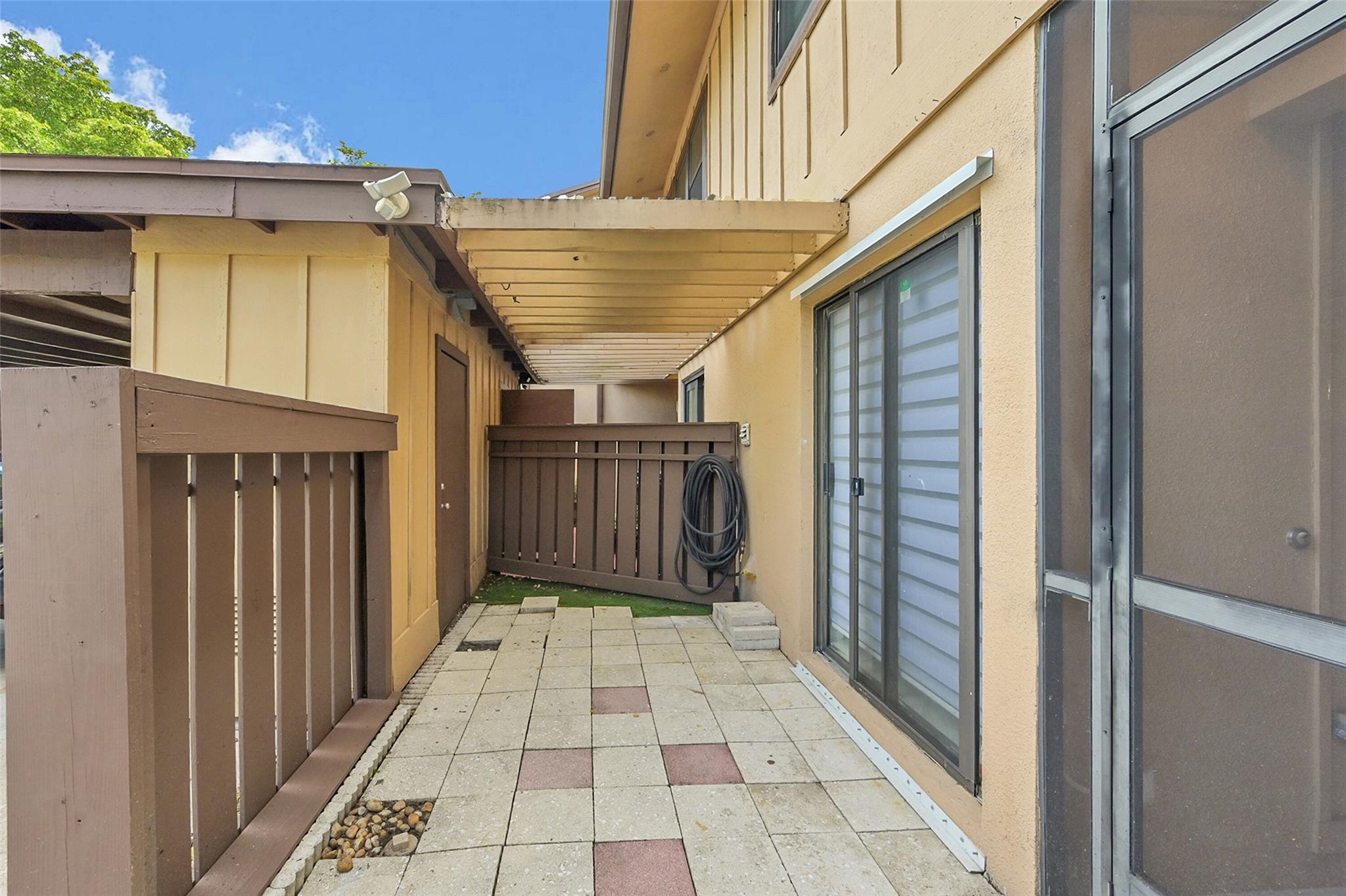 9962 Royal Palm Boulevard 9962, Coral Springs, FL 33065