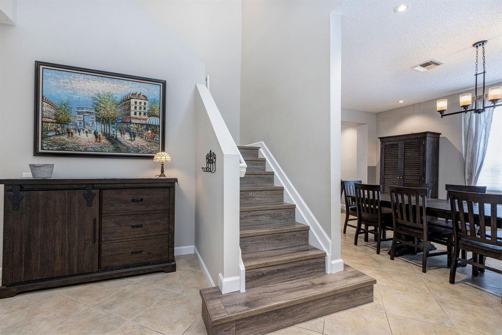 Photo for 1104 Hidden Valley Way, Weston, FL 33327 - Listing #FX-10435153 1104 Hidden Valley Way, Weston, FL 33327
