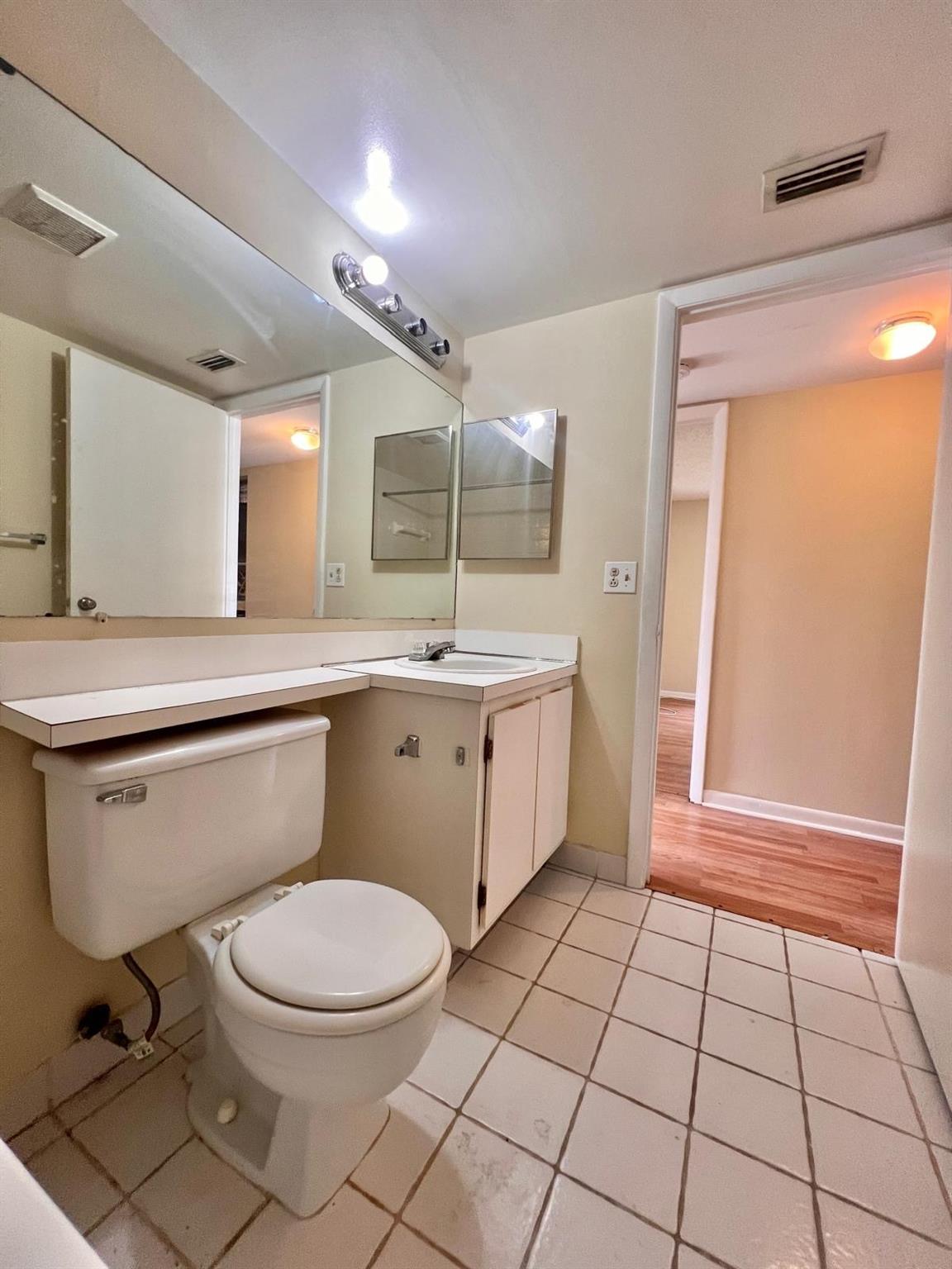 Photo for 1009 Green Pine Boulevard, H3, West Palm Beach, FL 33409 - Listing #FX-10526607 1009 Green Pine Boulevard, H3, West Palm Beach, FL 33409