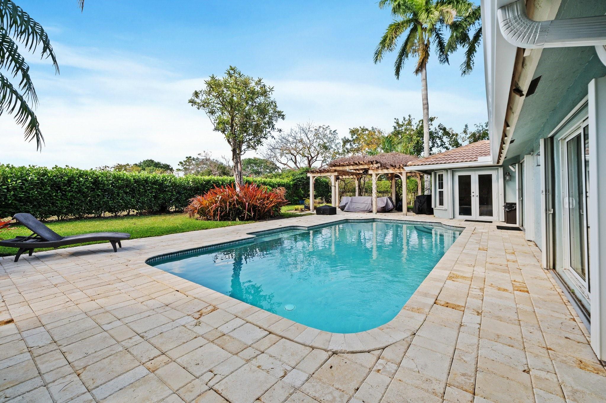 Photo for 10010 NW 11th Mnr, Coral Springs, FL 33071 - Listing #FX-10497303 10010 NW 11th Mnr, Coral Springs, FL 33071