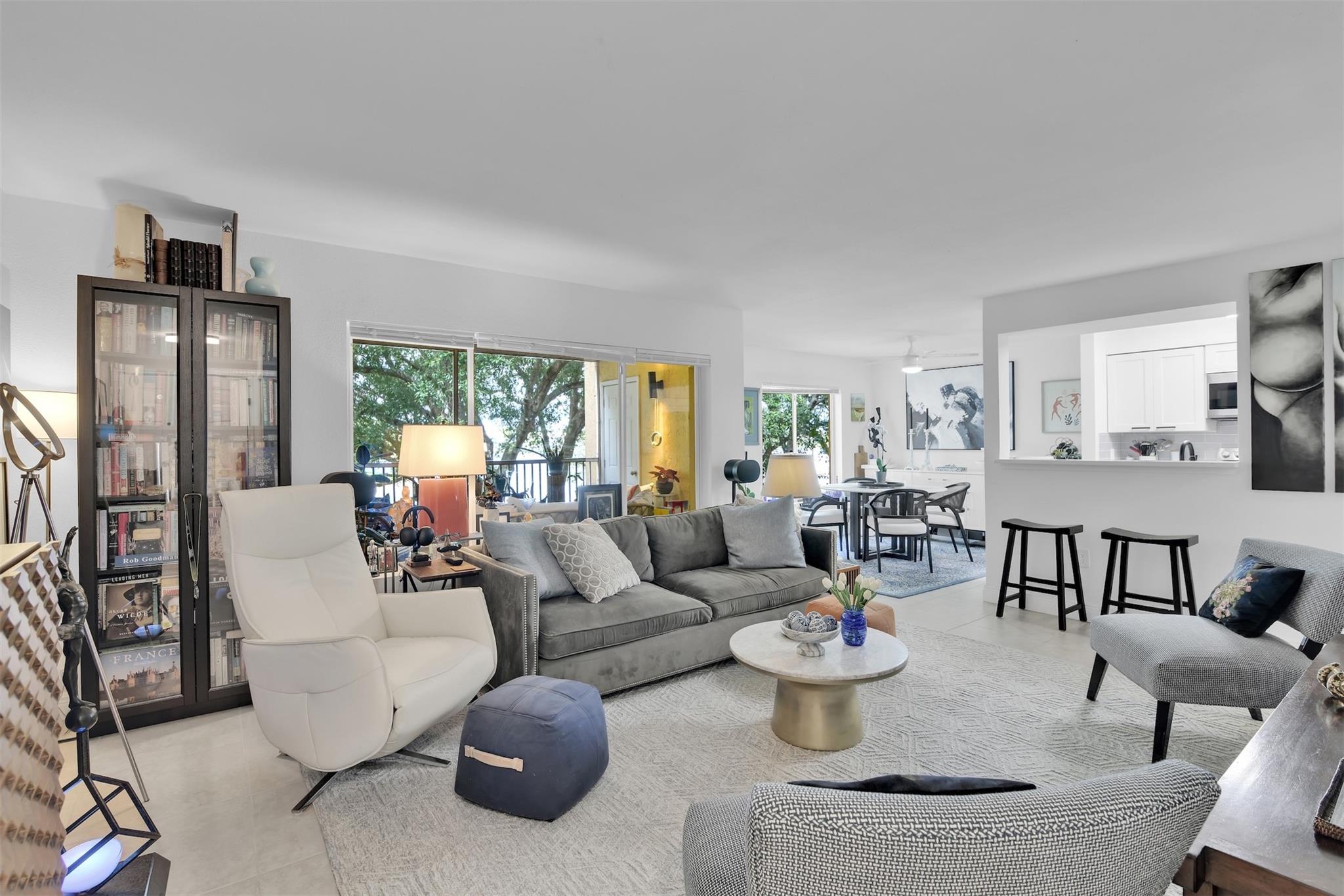 Photo for 2465 NW 33, 1509, Oakland Park, FL 33309 - listing #FX-10533119 2465 NW 33, 1509, Oakland Park, FL 33309