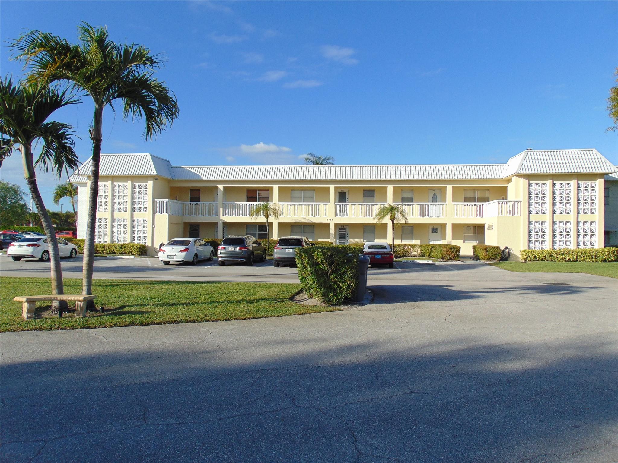 Sandalfoot South One Condo Inc has only 2 story buildings. There is no master association.