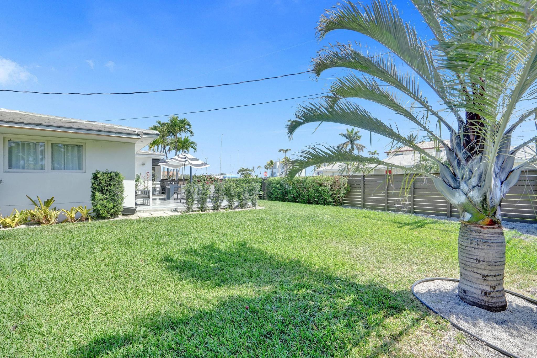Photo for 800 Polk Street, Hollywood, FL 33019 - Listing #FX-10518579 800 Polk Street, Hollywood, FL 33019