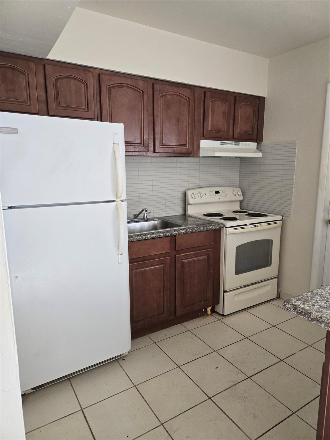 Photo for 1560 NE 111th Street, 2, Miami, FL 33161 - Listing #FX-10498691 1560 NE 111th Street, 2, Miami, FL 33161