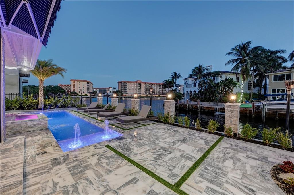 2900 NE 8 Avenue, Boca Raton, FL 33431