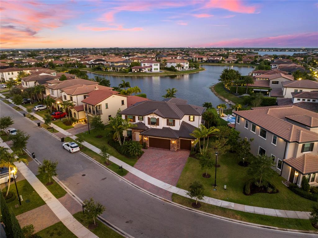 Photo for 11146 Meridian Drive N, Parkland, FL 33076 - Listing #FX-10438202 11146 Meridian Drive N, Parkland, FL 33076