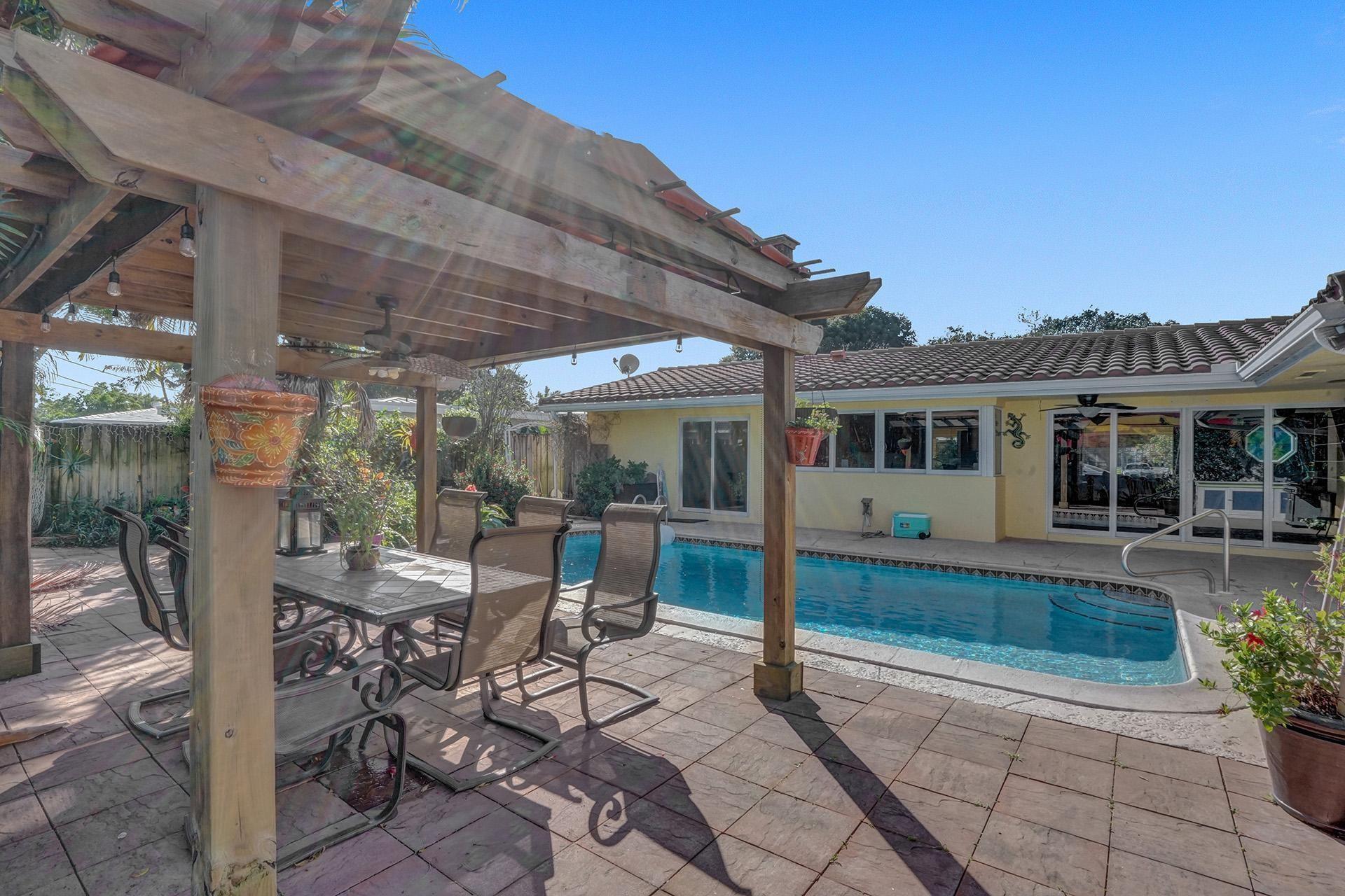 Photo for 5850 NE 22 Avenue, Fort Lauderdale, FL 33308 - Listing #FX-10486598 5850 NE 22 Avenue, Fort Lauderdale, FL 33308