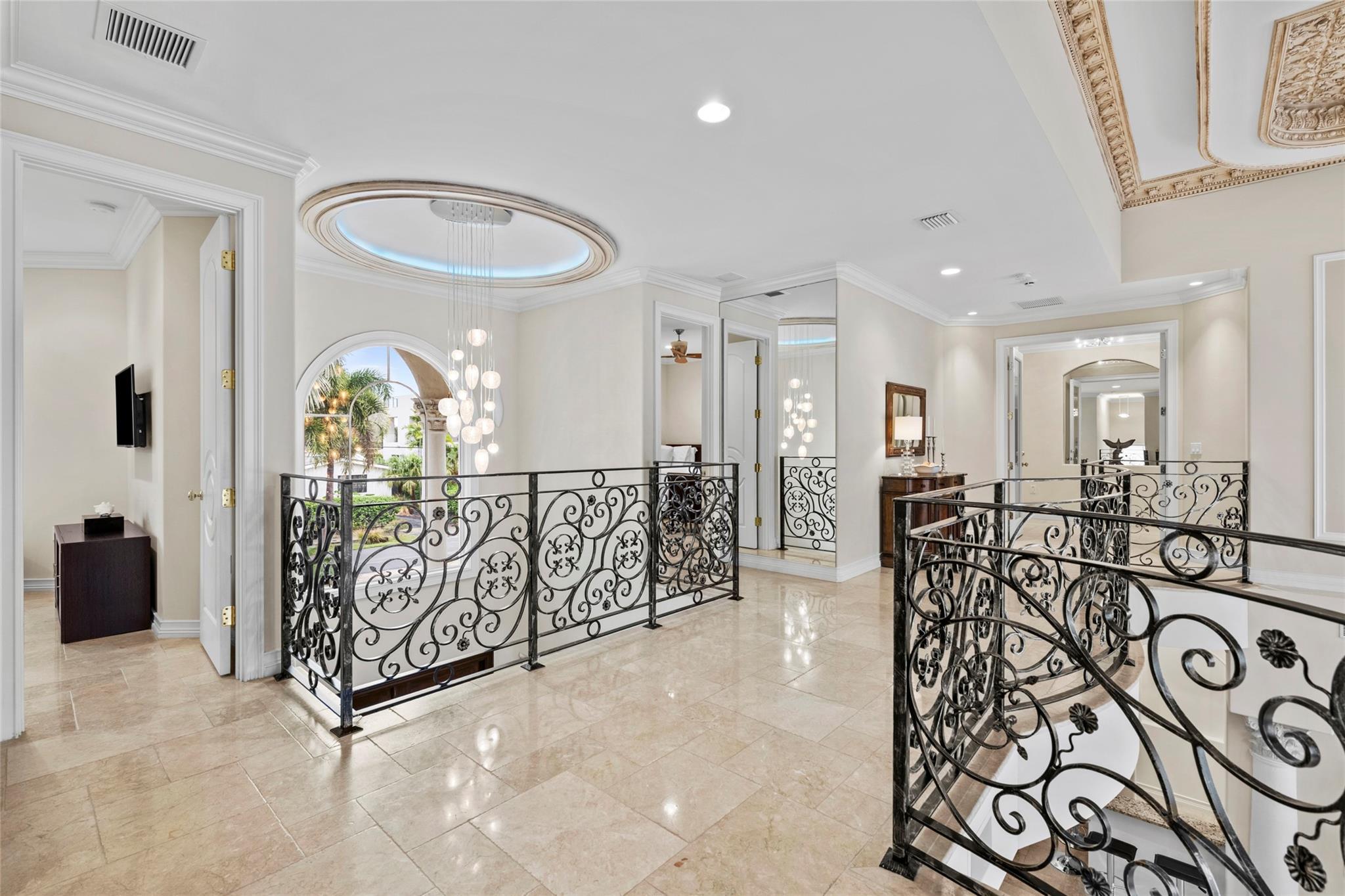 1965 SE 21st Avenue, Fort Lauderdale, FL 33316