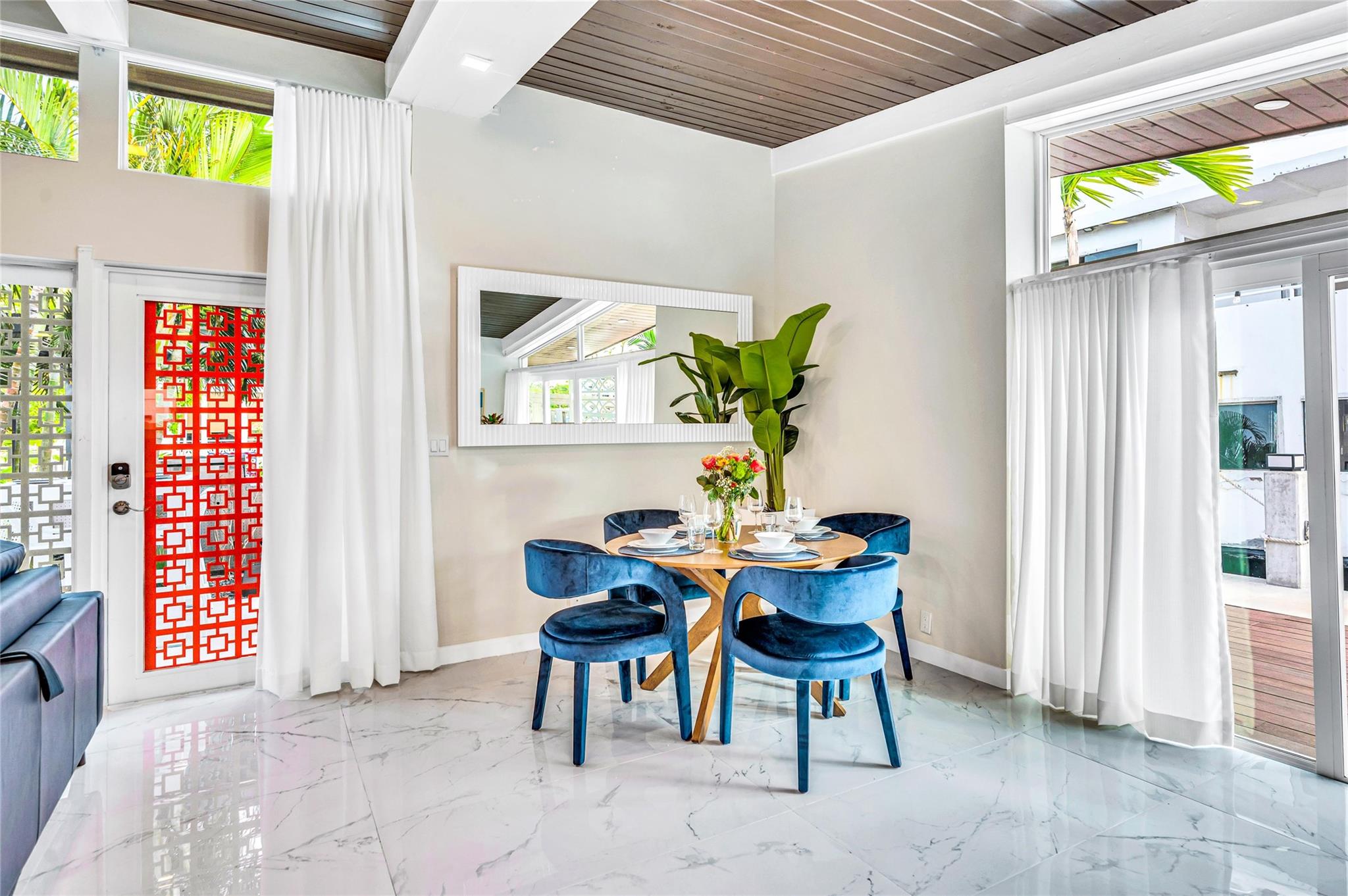 2732 NE 15th Street, Fort Lauderdale, FL 33304