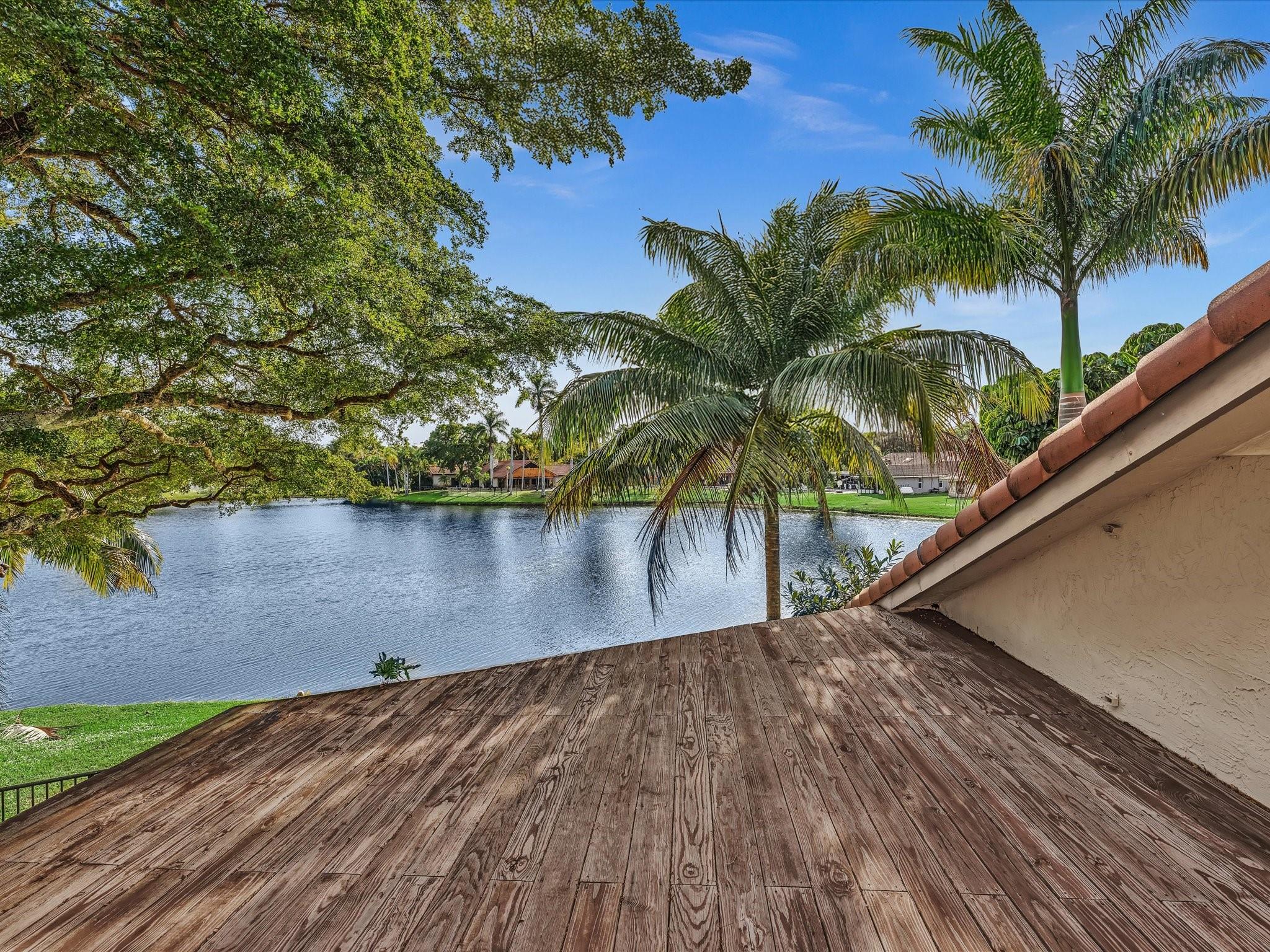 10320 NW 6th Street, Coral Springs, FL 33071