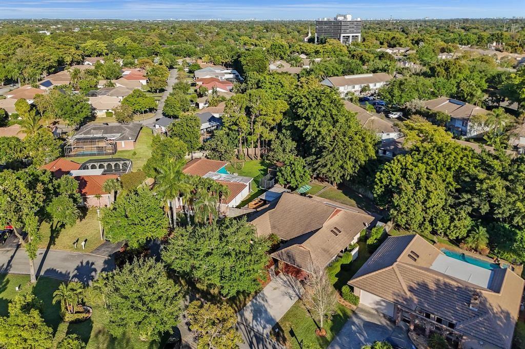 9924 NW 3rd Place, Coral Springs, FL 33071