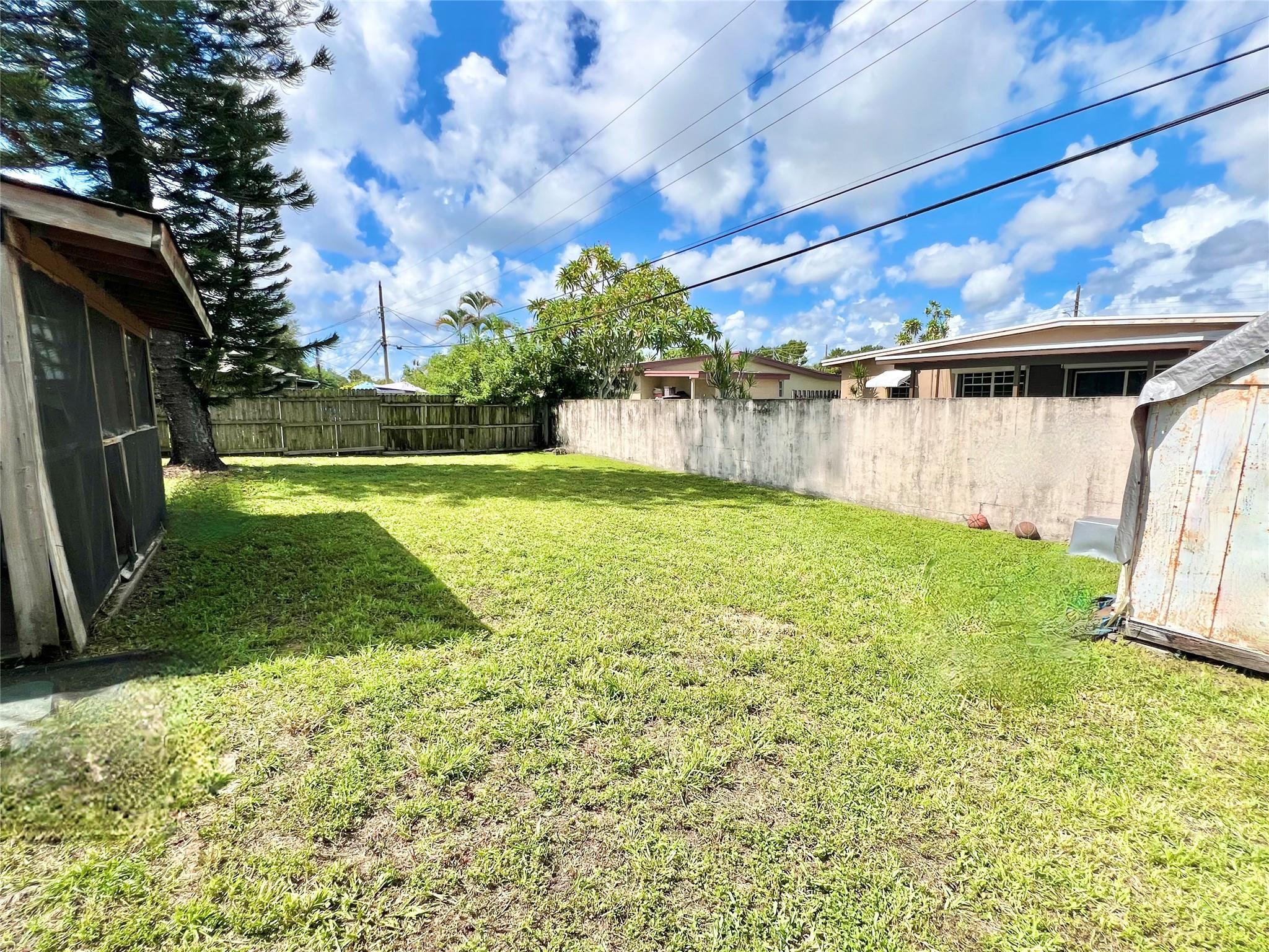 Photo for 5751 SW 54th Avenue, Davie, FL 33314 - Listing #FX-10520099 5751 SW 54th Avenue, Davie, FL 33314