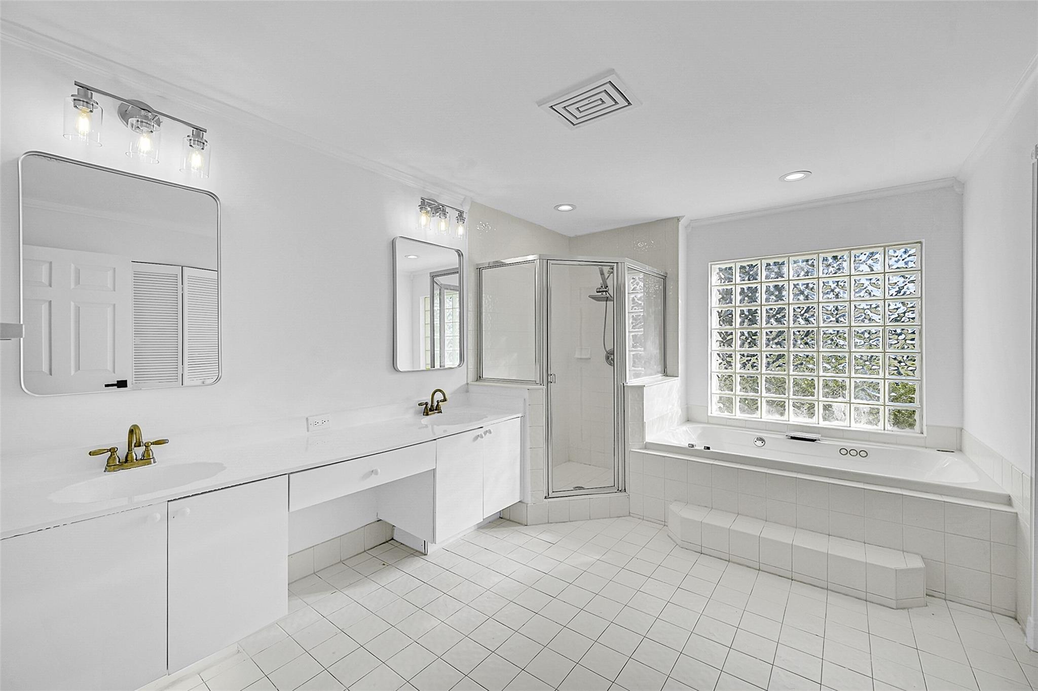 Photo for 618 Cypress Green Circle, Wellington, FL 33414 - Listing #FX-10480409 618 Cypress Green Circle, Wellington, FL 33414