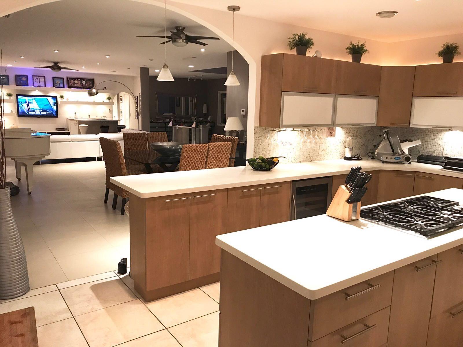 185 Palm Avenue, Miami Beach, FL 33139