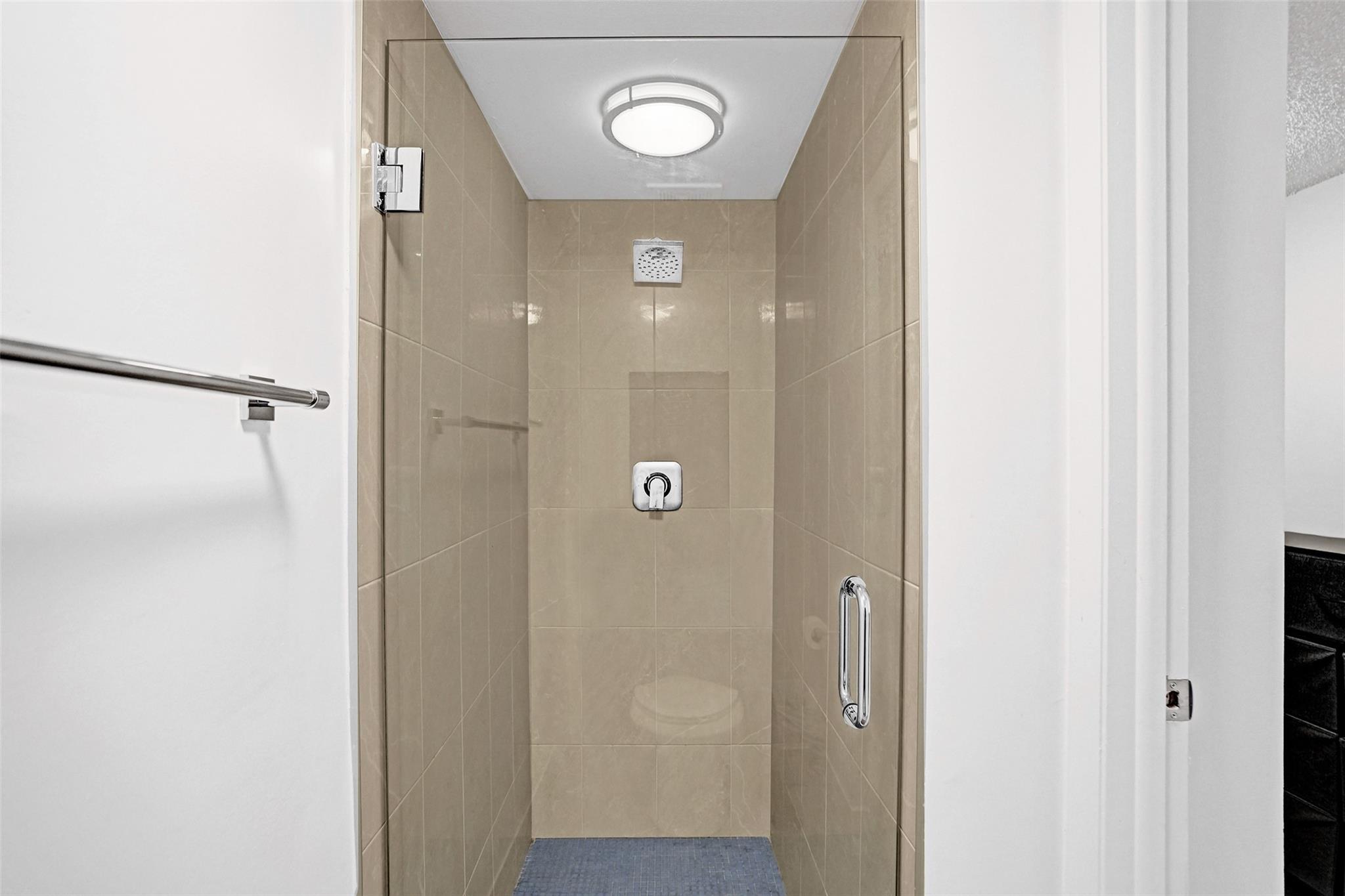 12131 Royal Palm Boulevard #2E, Coral Springs, FL 33065