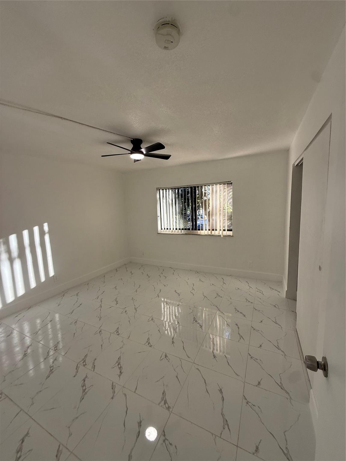 10896 Royal Palm Boulevard 10895, Coral Springs, FL 33065