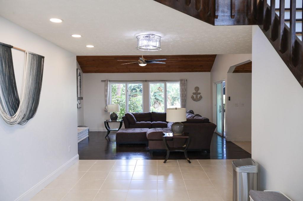 6945 150th Place, Palm Beach Gardens, FL 33418