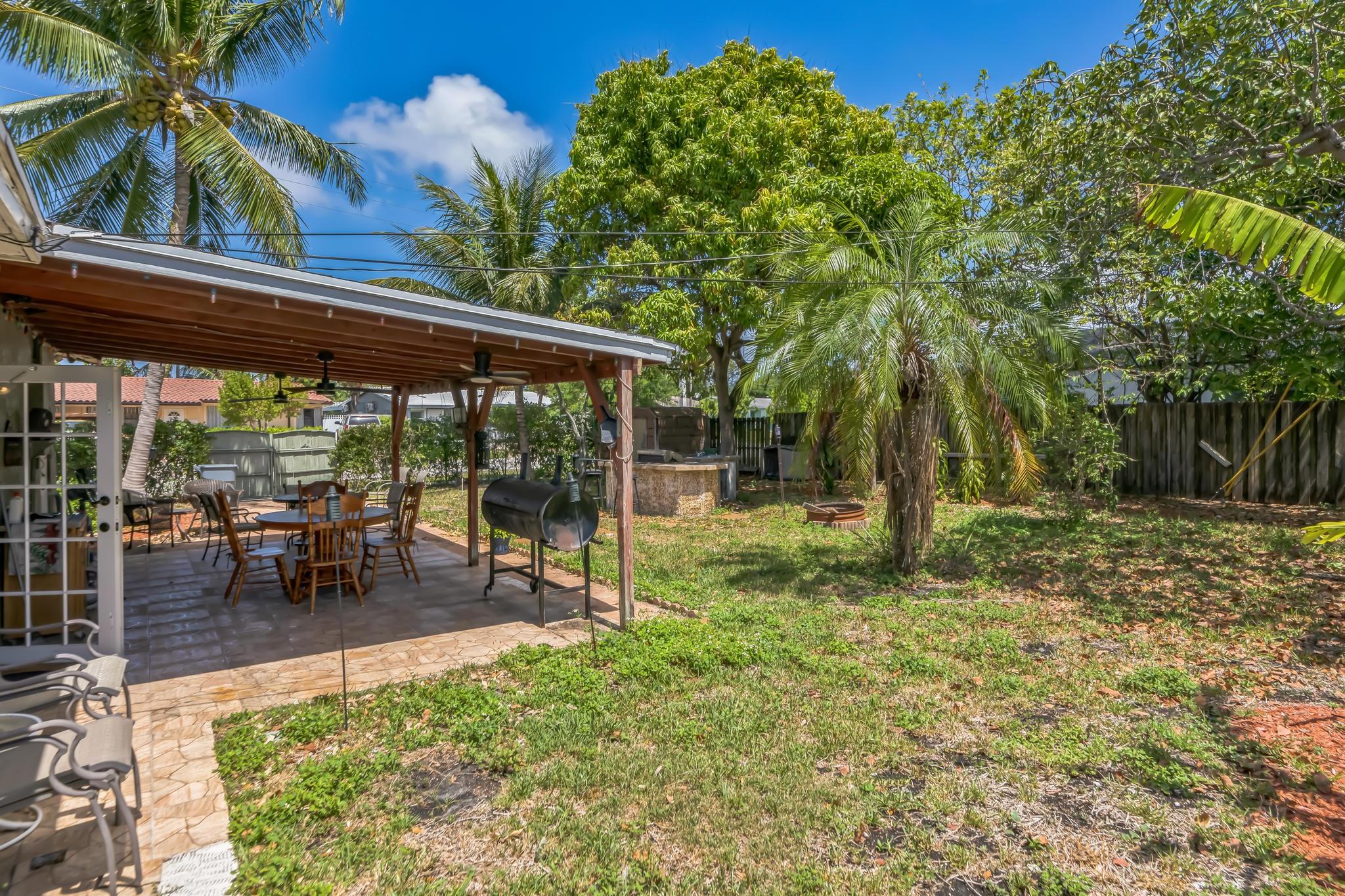 Photo for 5360 NE 10th Avenue, Deerfield Beach, FL 33064 - Listing #FX-10496756 5360 NE 10th Avenue, Deerfield Beach, FL 33064