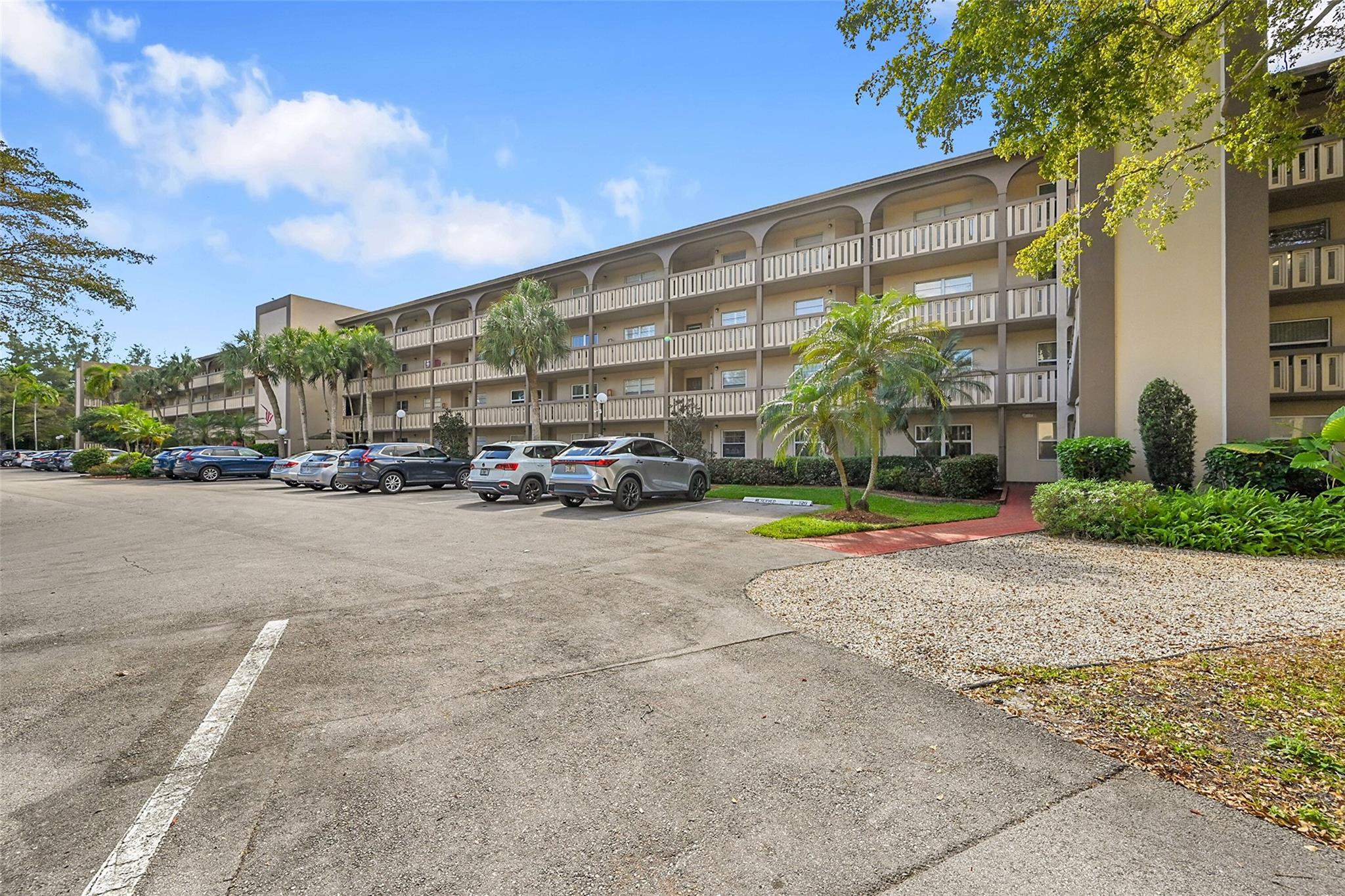 1702 Andros Isle E1, Coconut Creek, FL 33066