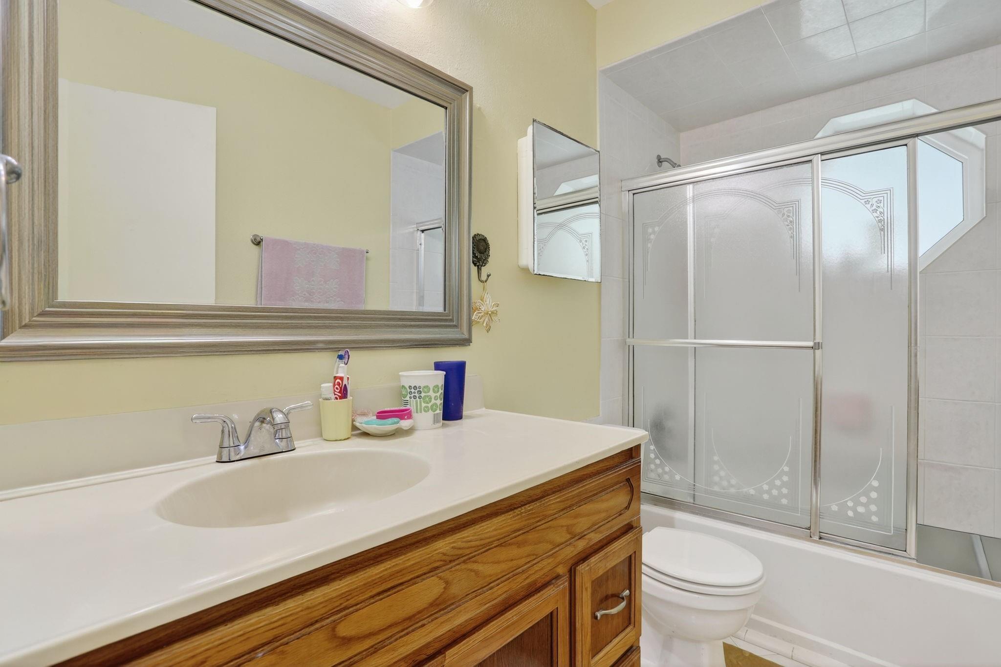 3504 NW 85th Avenue, Coral Springs, FL 33065