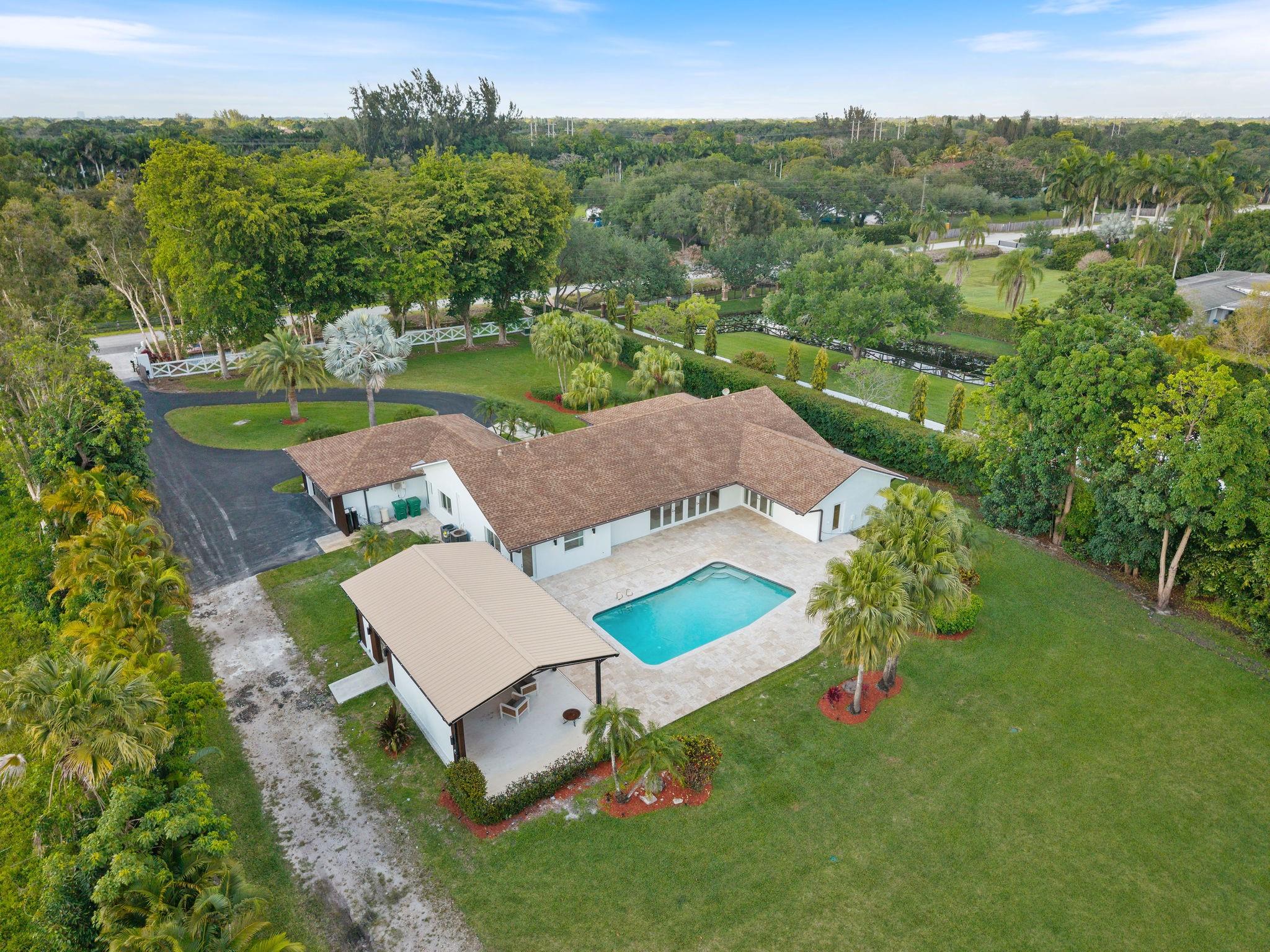 Photo for 13900 Mustang Trail, Southwest Ranches, FL 33330 - Listing #FX-10531292 13900 Mustang Trail, Southwest Ranches, FL 33330