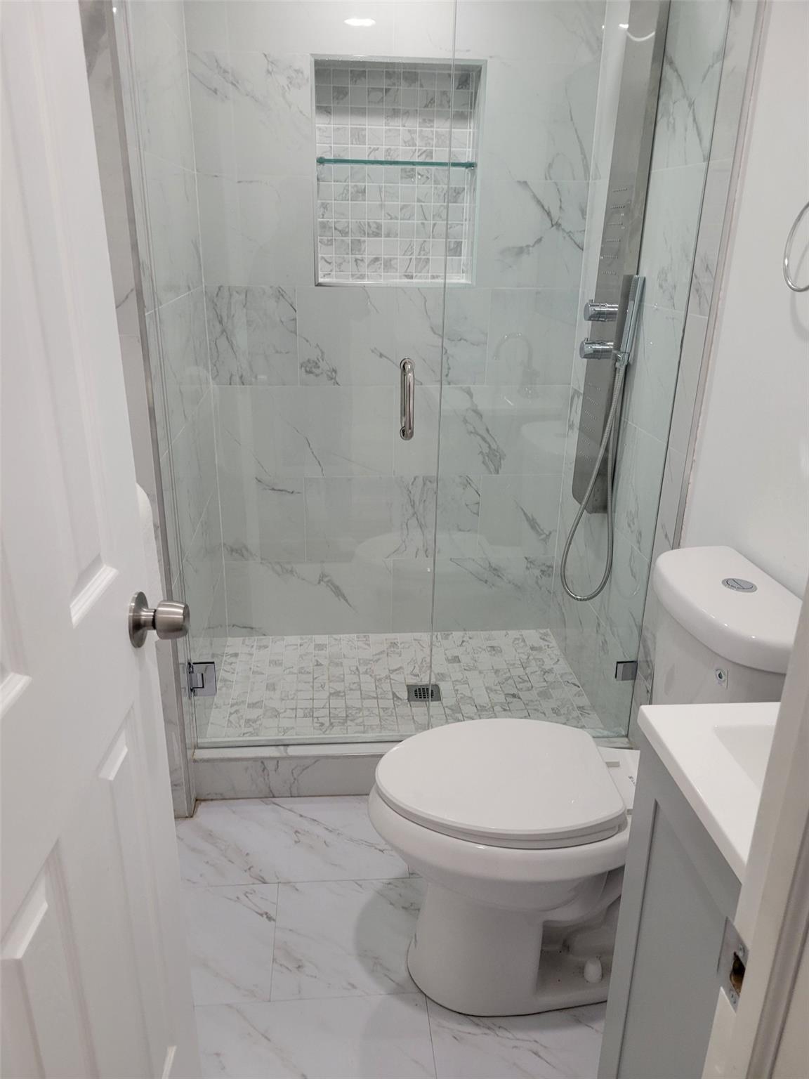 Photo for 291 SW 60th Avenue, Plantation, FL 33317 - listing #FX-10537566 291 SW 60th Avenue, Plantation, FL 33317