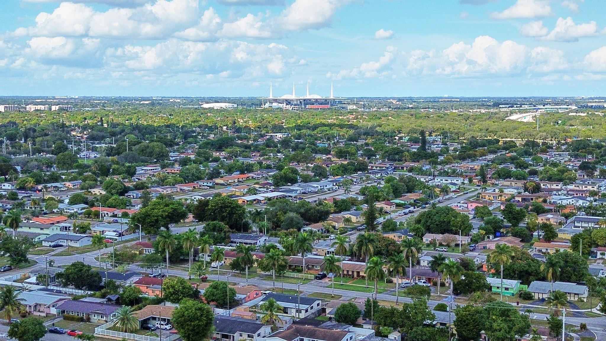 1272 NW 172nd Terrace, Miami, FL 33169