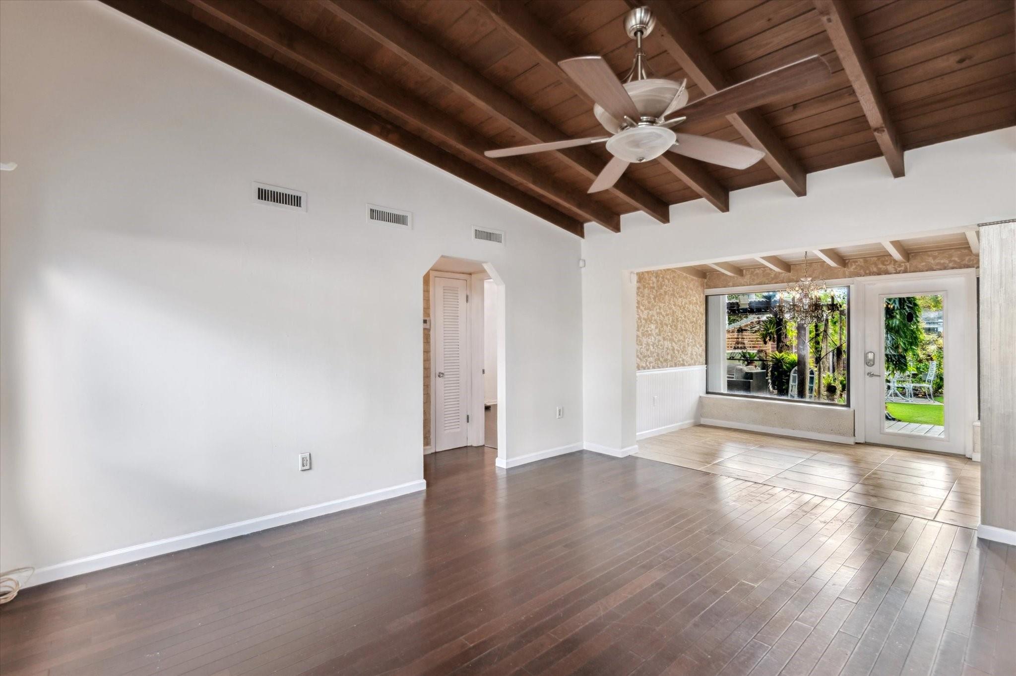 Photo for 2620 Wilson Street, Hollywood, FL 33020 - Listing #FX-10487378 2620 Wilson Street, Hollywood, FL 33020