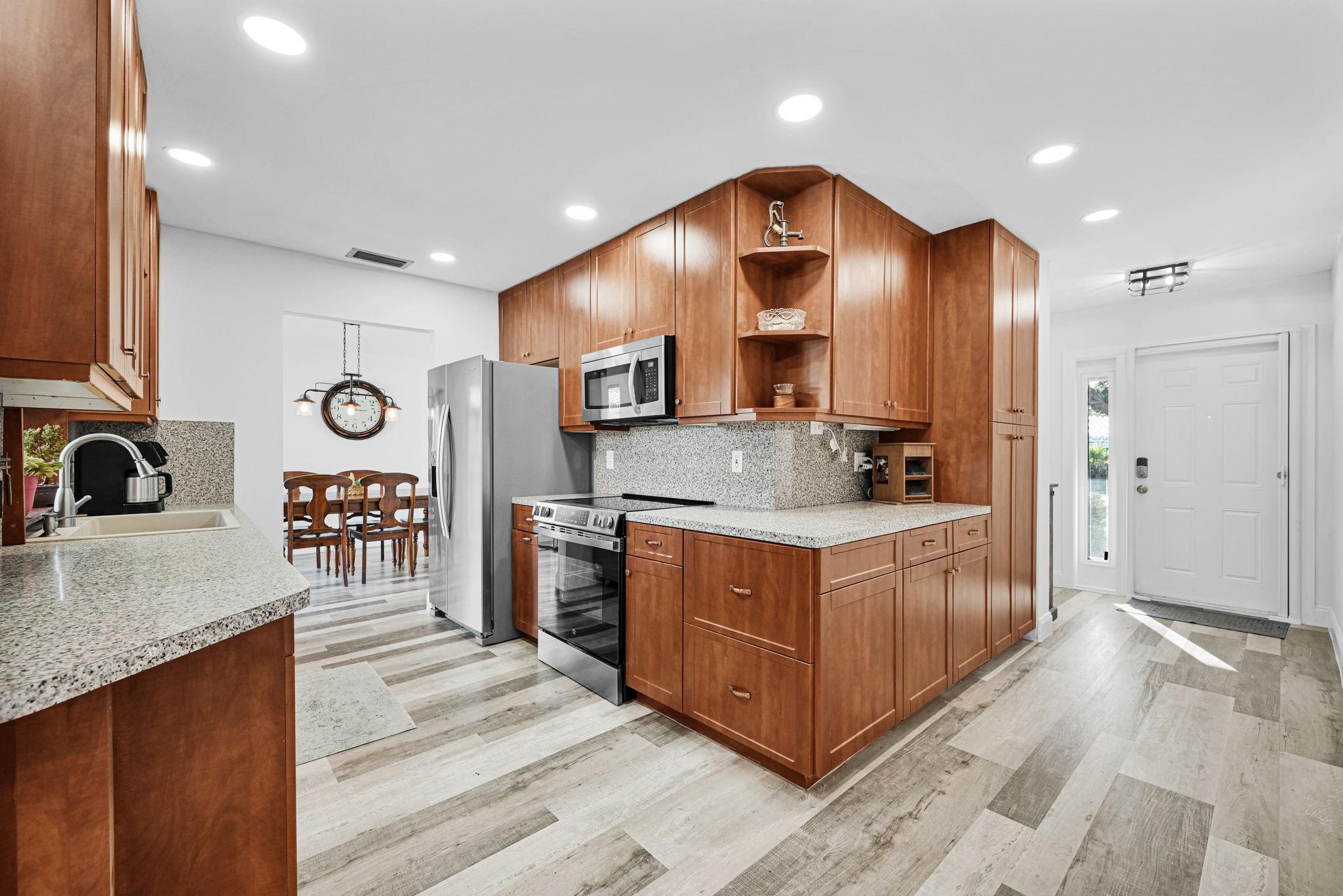 9921 NW 38th Street, Coral Springs, FL 33065