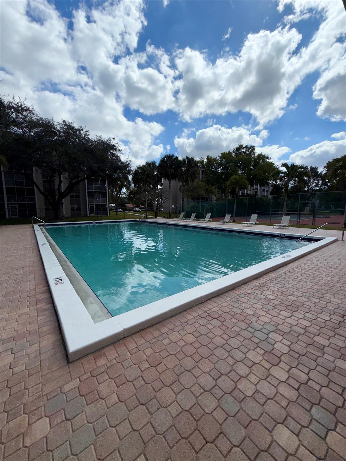 1200 NW 87th Avenue 114, Coral Springs, FL 33071