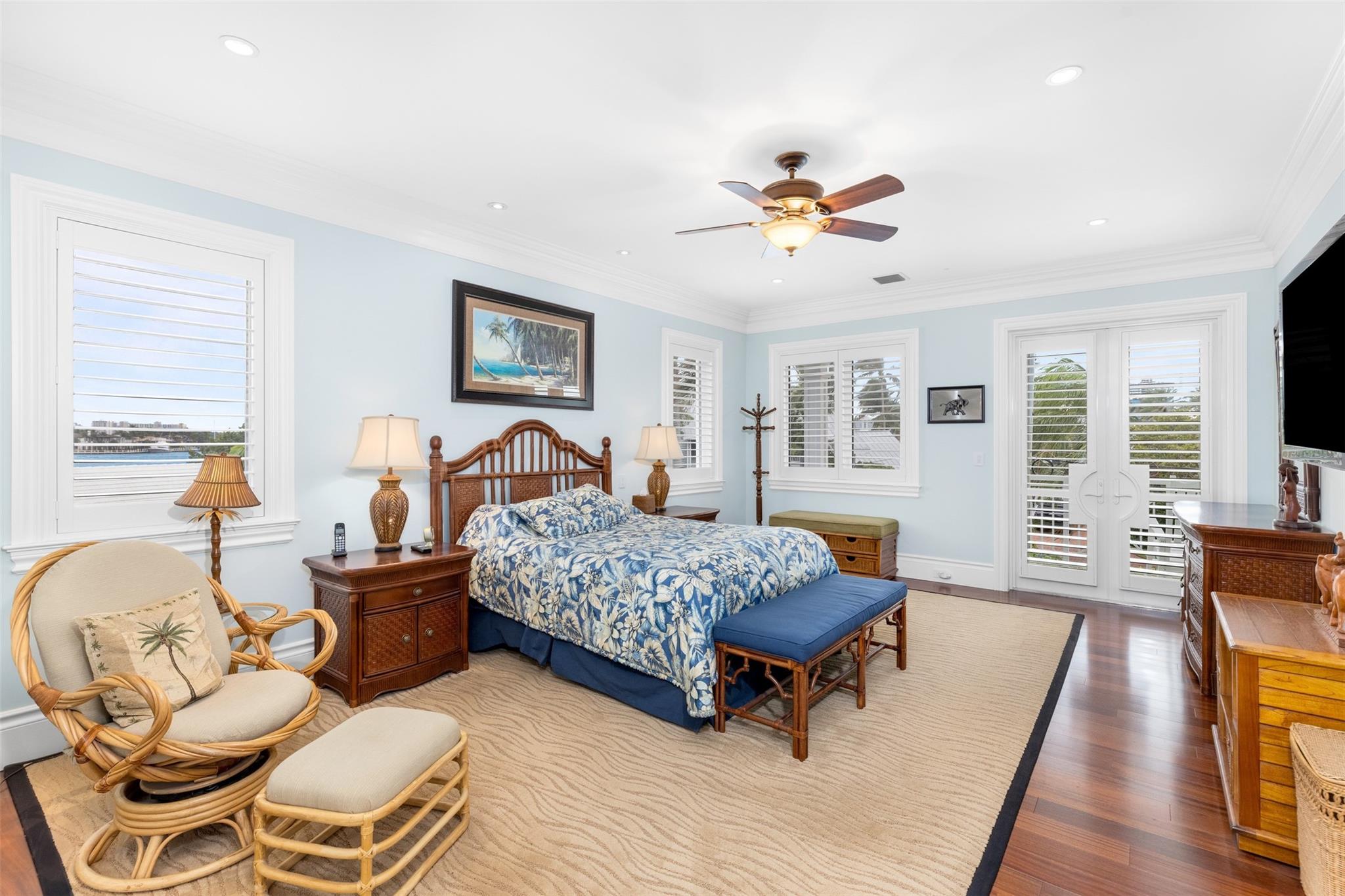 1739 SE 11th Street, Fort Lauderdale, FL 33316