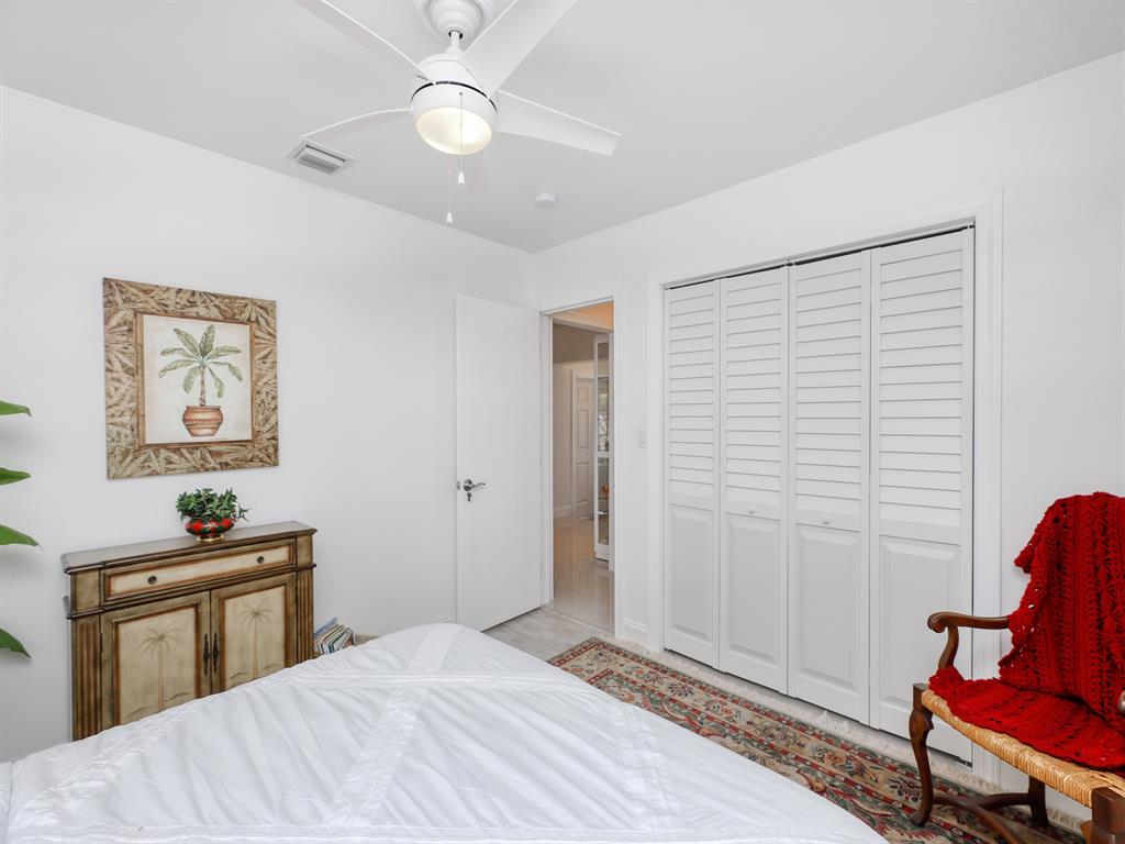 Photo for 4031 NE 17th Terrace, Oakland Park, FL 33334 - Listing #FX-10437186 4031 NE 17th Terrace, Oakland Park, FL 33334
