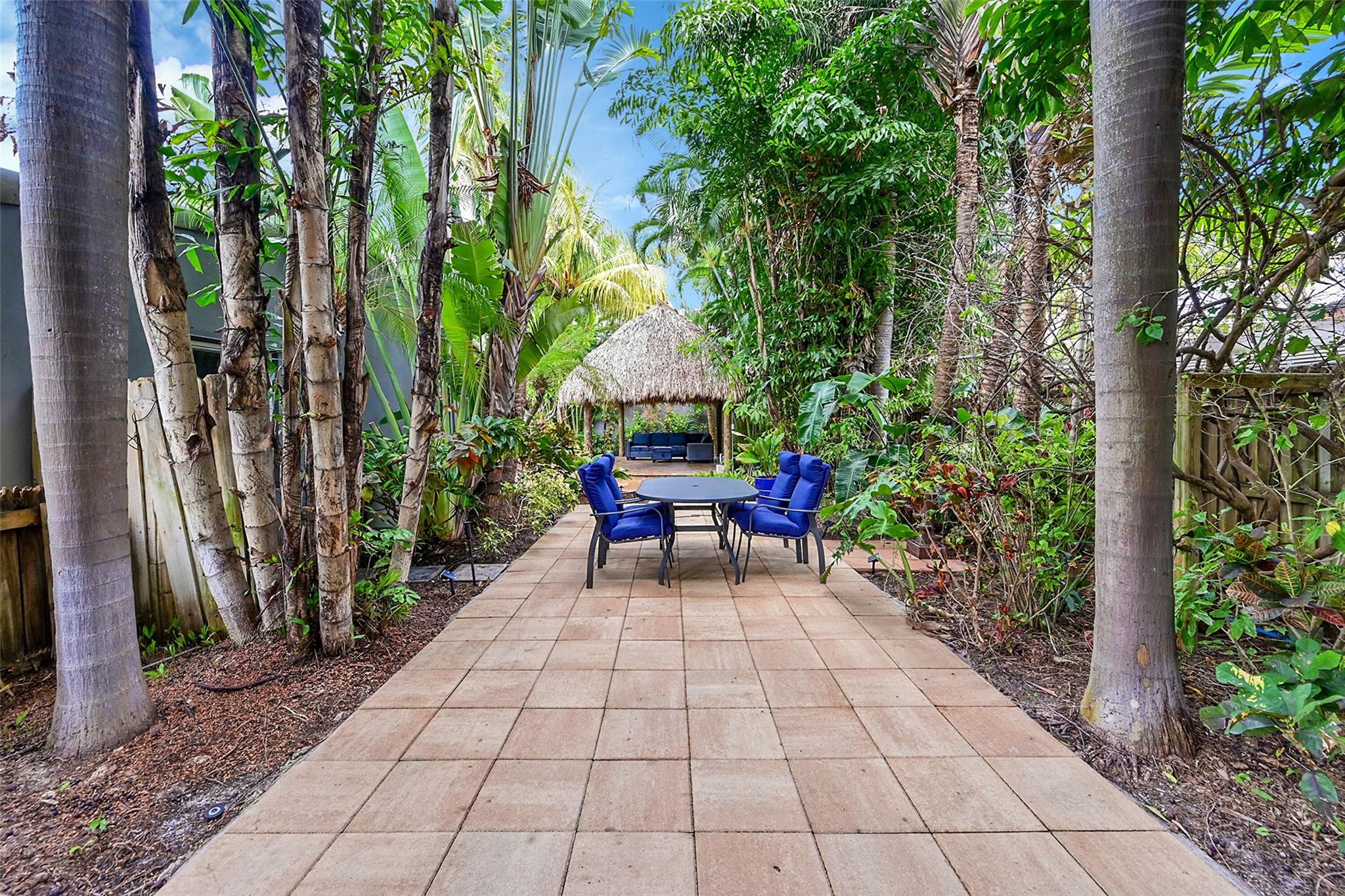 Photo for 2716 NE 10th Terrace, Wilton Manors, FL 33334 - Listing #FX-10518956 2716 NE 10th Terrace, Wilton Manors, FL 33334