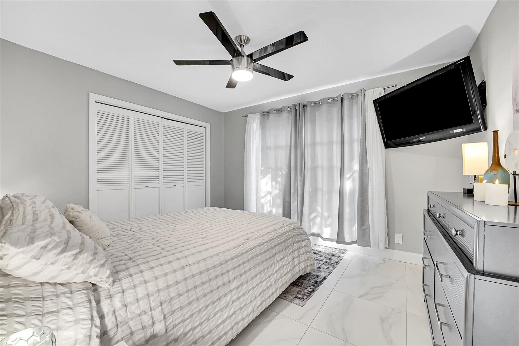 Photo for 1618 The 12th Fairway, Wellington, FL 33414 - Listing #FX-10486830 1618 The 12th Fairway, Wellington, FL 33414