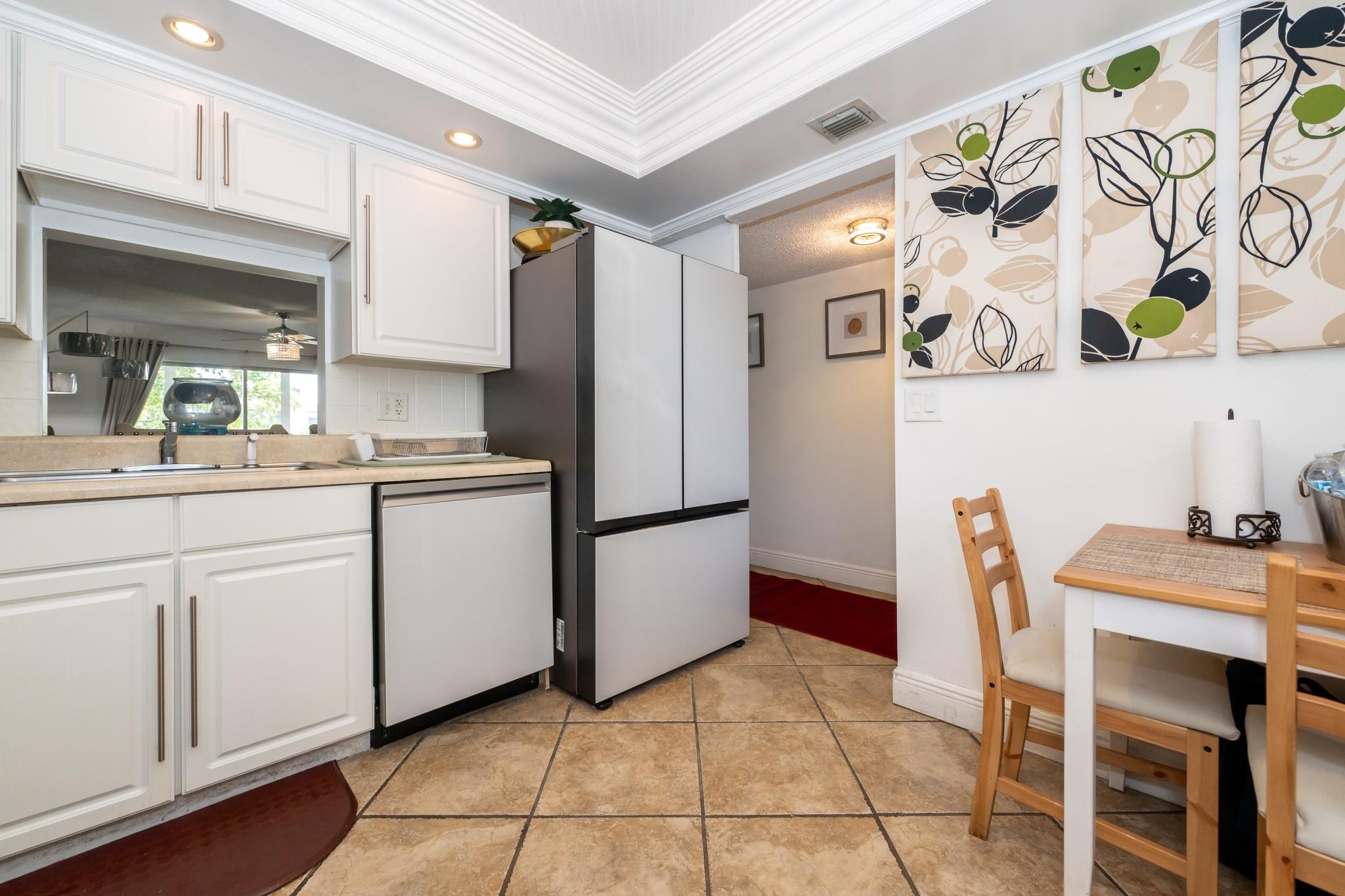 8821 NW 38th Drive 205A, Coral Springs, FL 33065