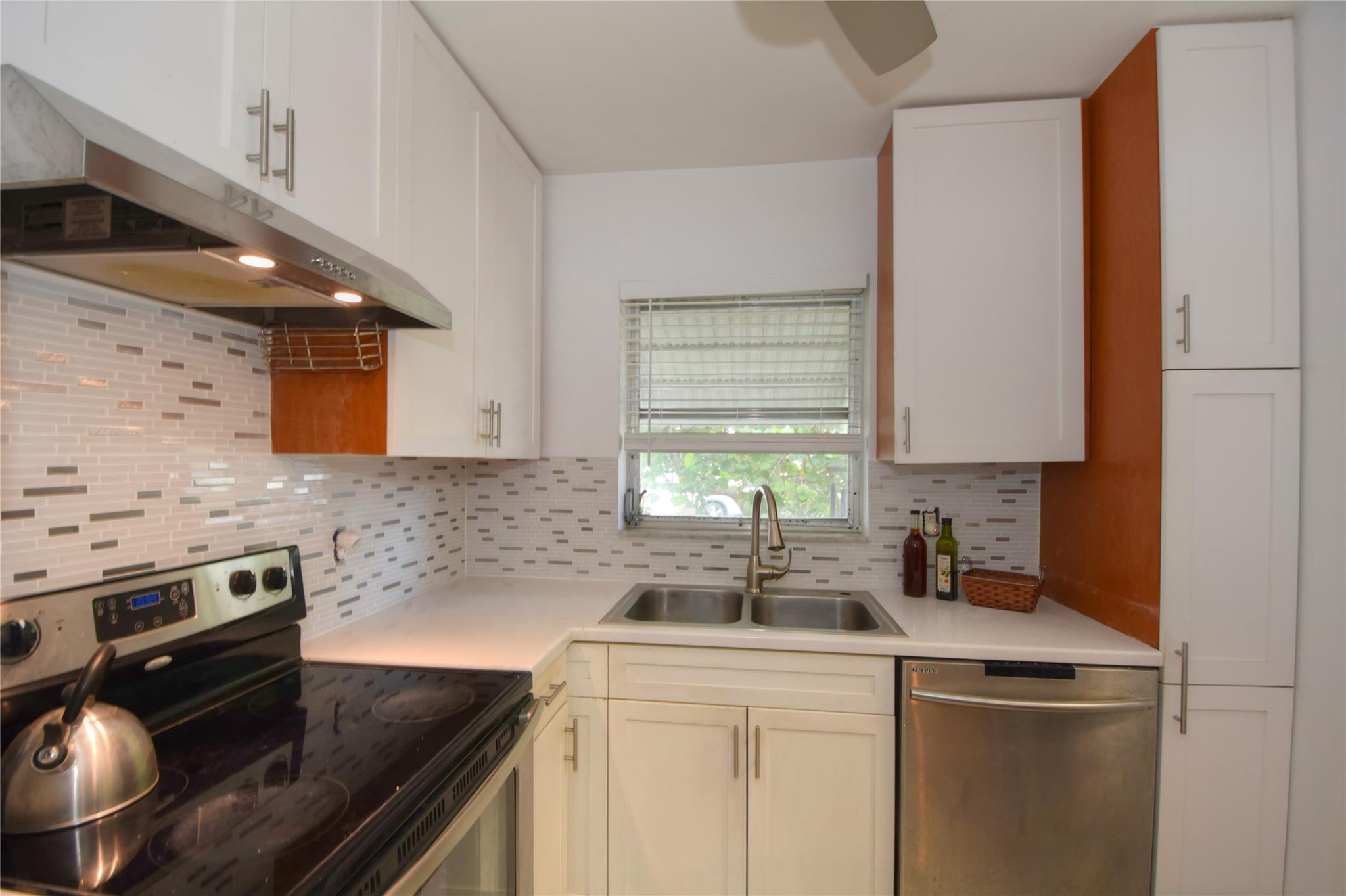 Photo for 2412 NW 52nd Street, 0, Tamarac, FL 33309 - Listing #FX-10520606 2412 NW 52nd Street, 0, Tamarac, FL 33309