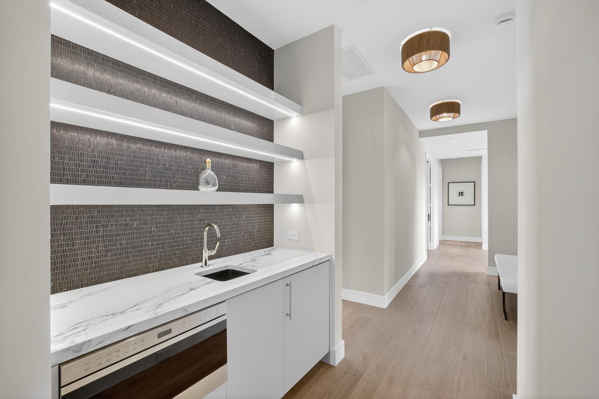 1918 Intracoastal Drive, Fort Lauderdale, FL 33305