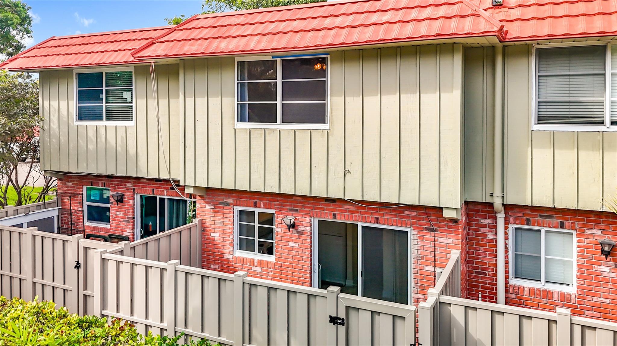 Photo for 79 NE 20th Court, Fort Lauderdale, FL 33305 - listing #FX-10535293 79 NE 20th Court, Fort Lauderdale, FL 33305