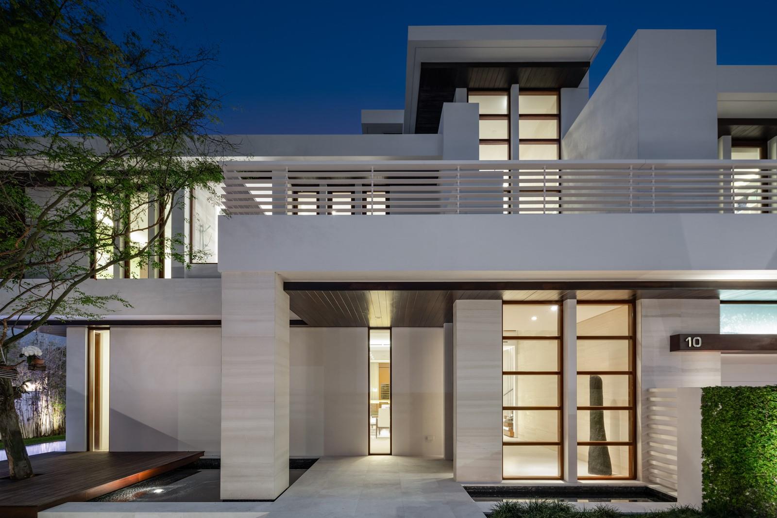 10 Pelican Drive, Fort Lauderdale, FL 33301